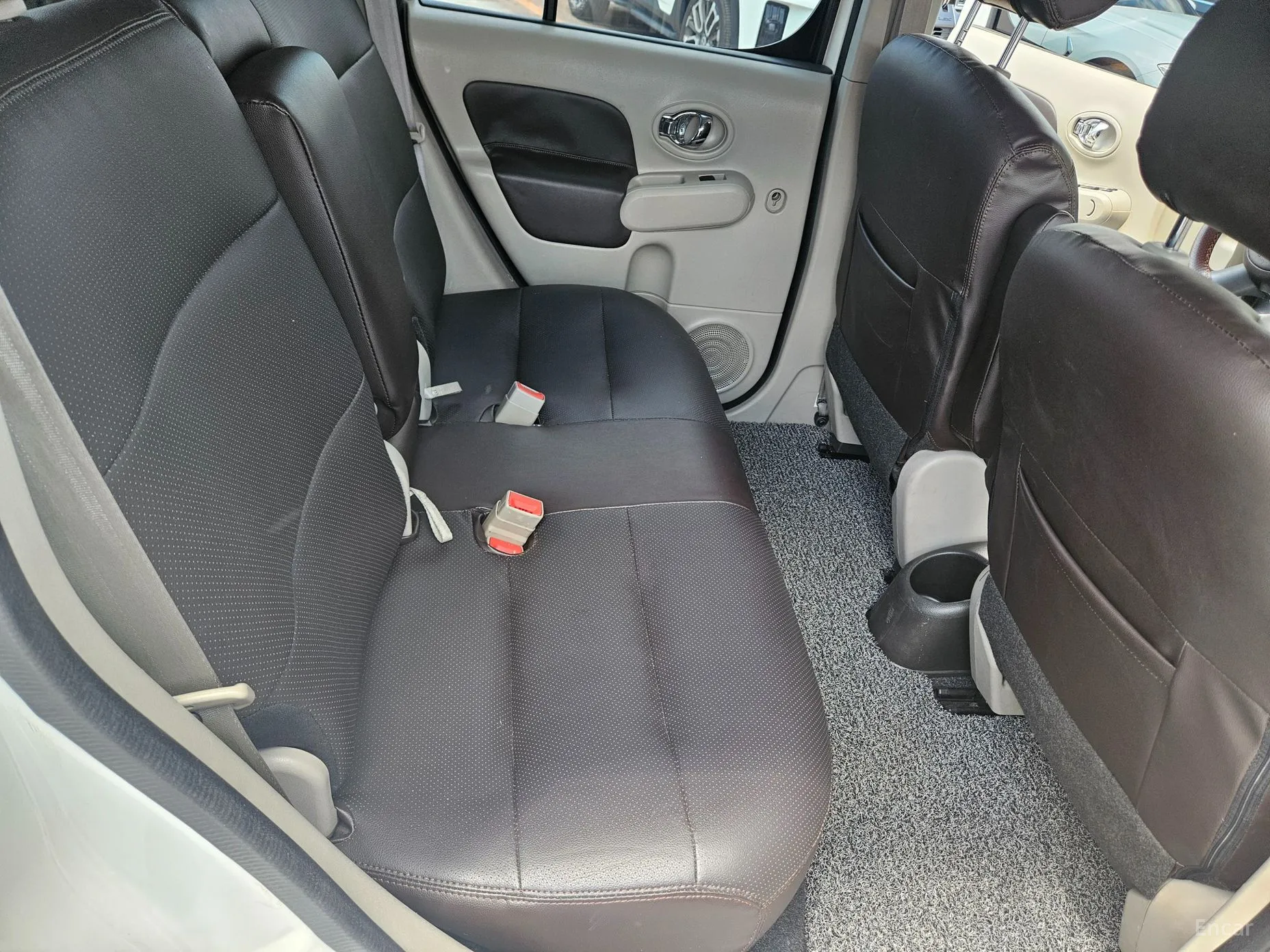 Nissan Cube превью 13