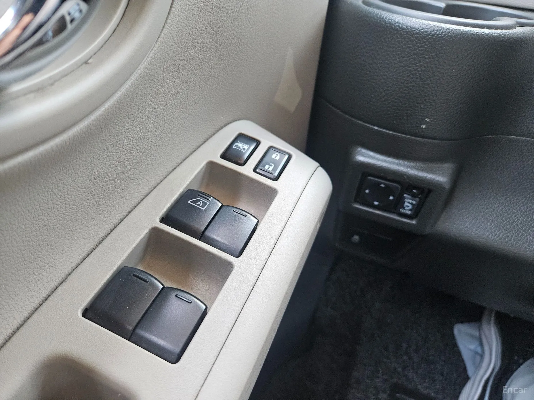 Nissan Cube превью 18