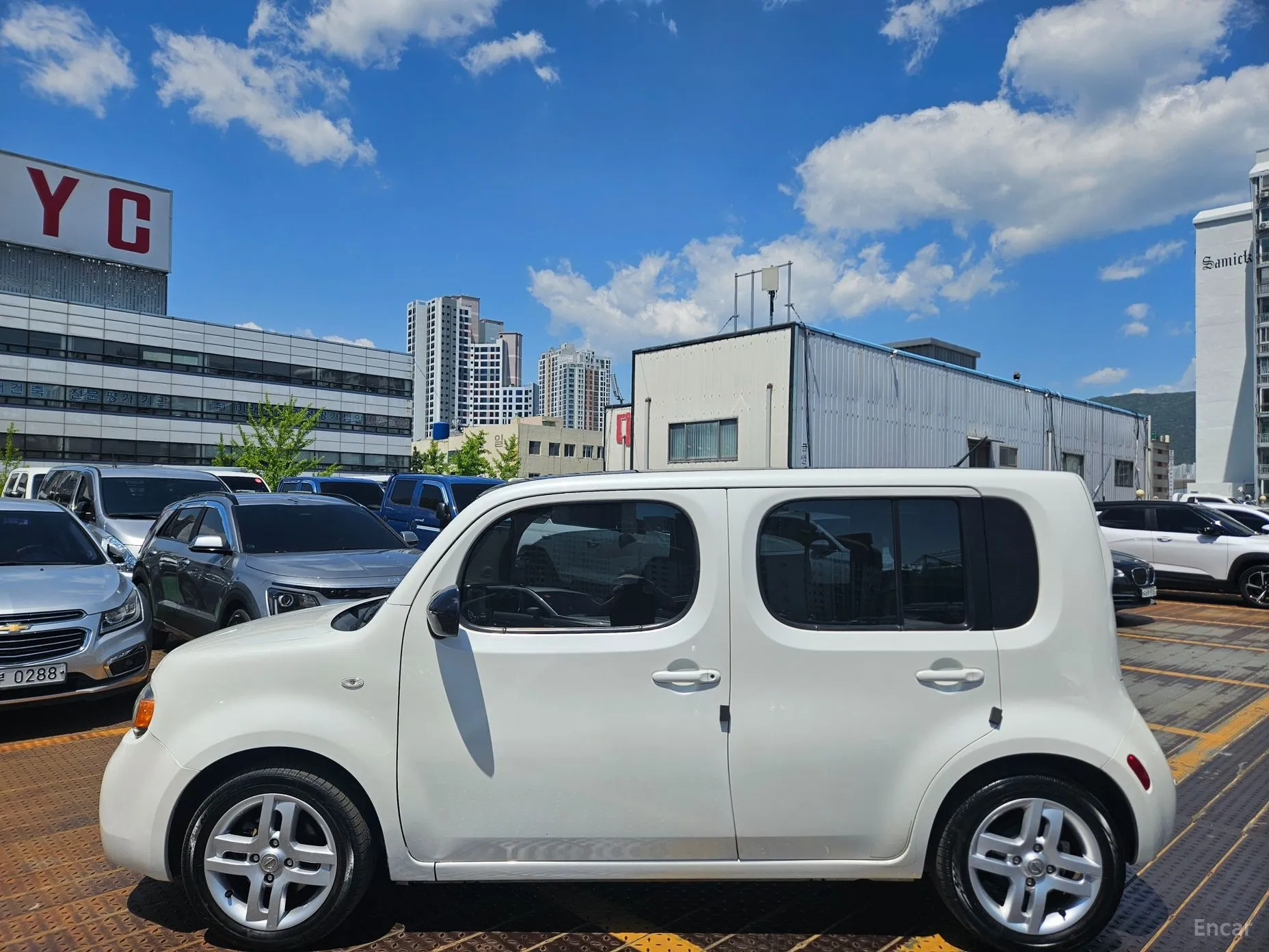 Nissan Cube превью 4