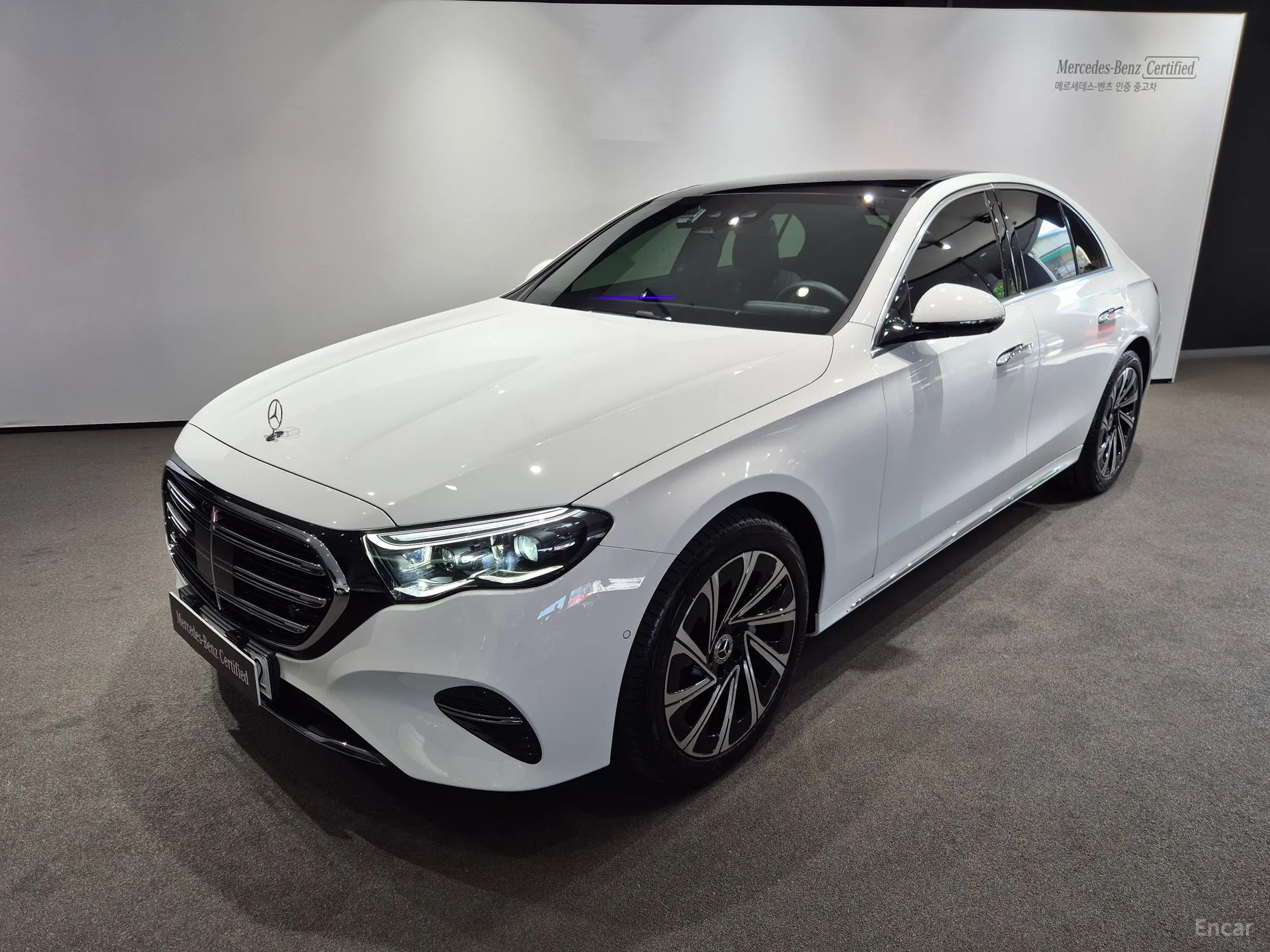 E-Class W214