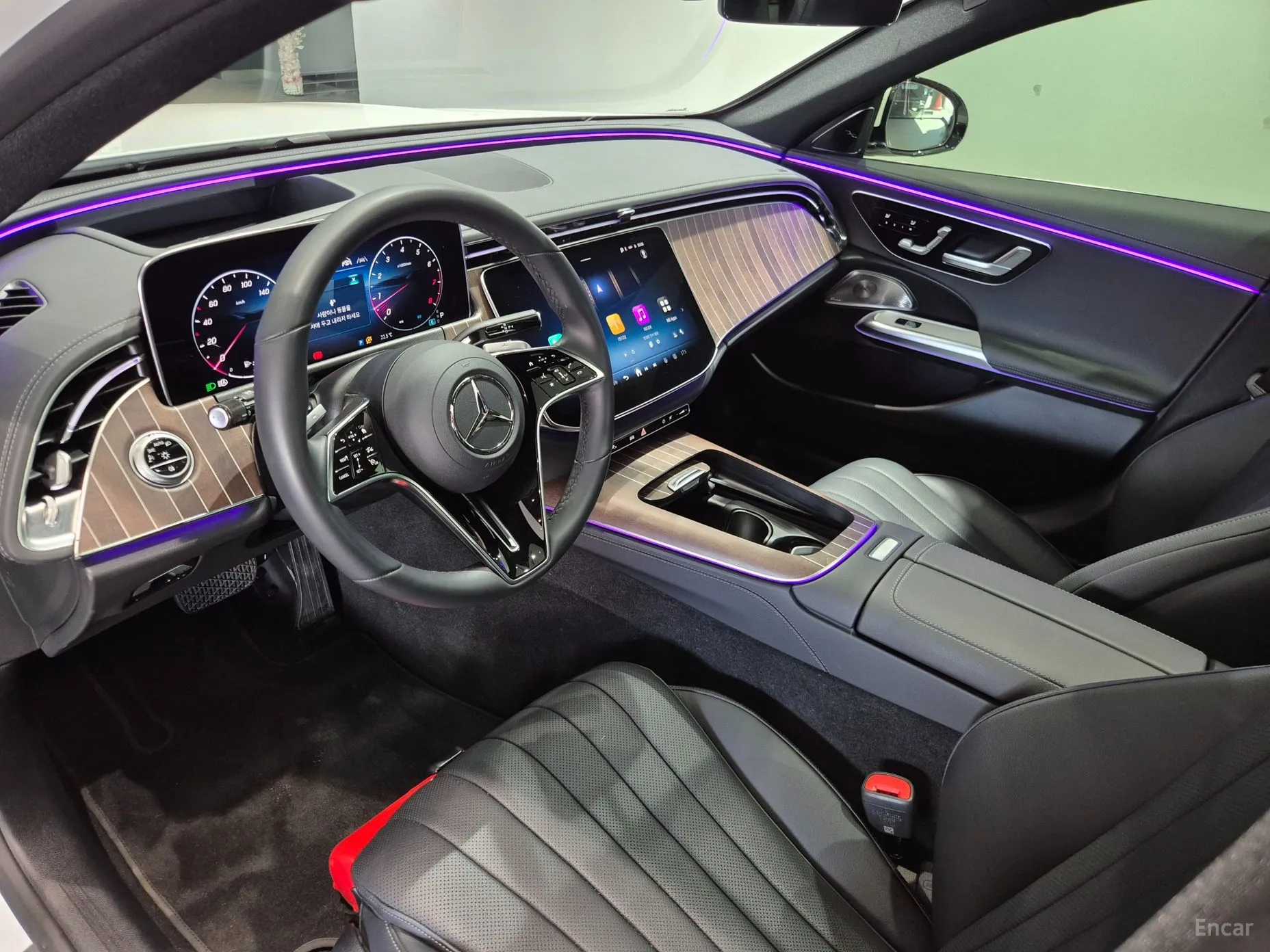 Mercedes Benz E-Class W214 превью 16