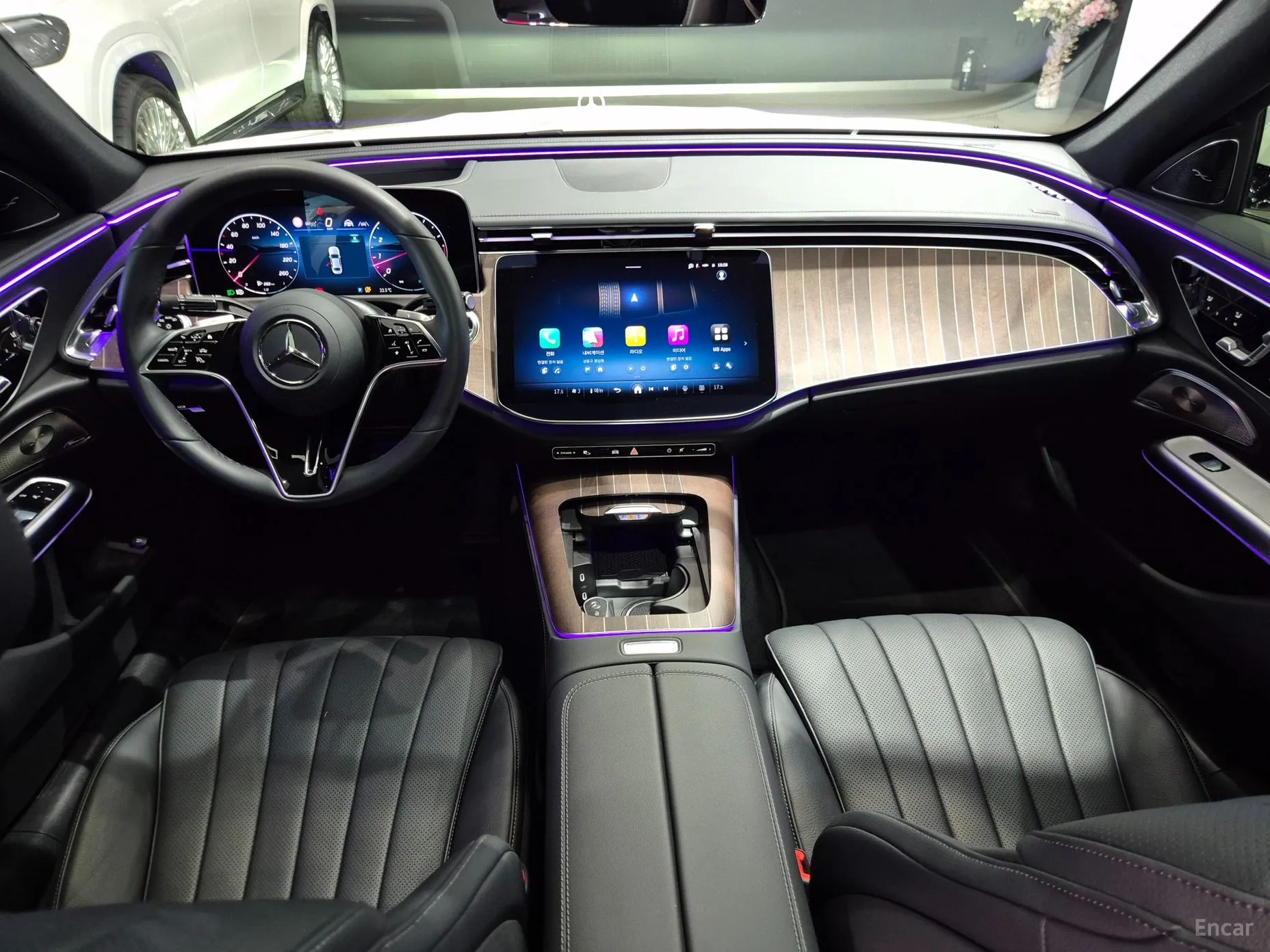 Mercedes Benz E-Class W214 превью 7