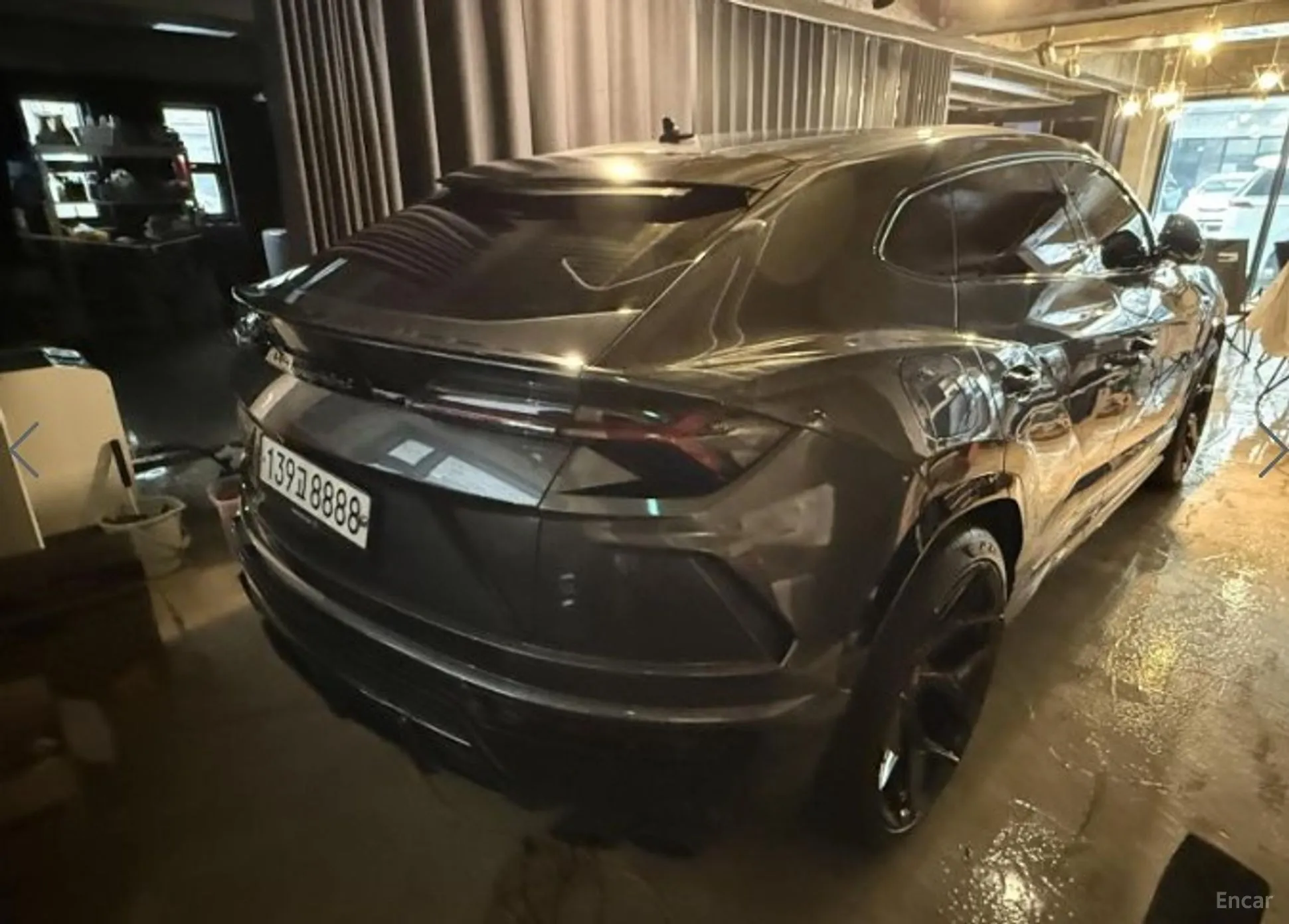 Lamborghini Urus превью 3