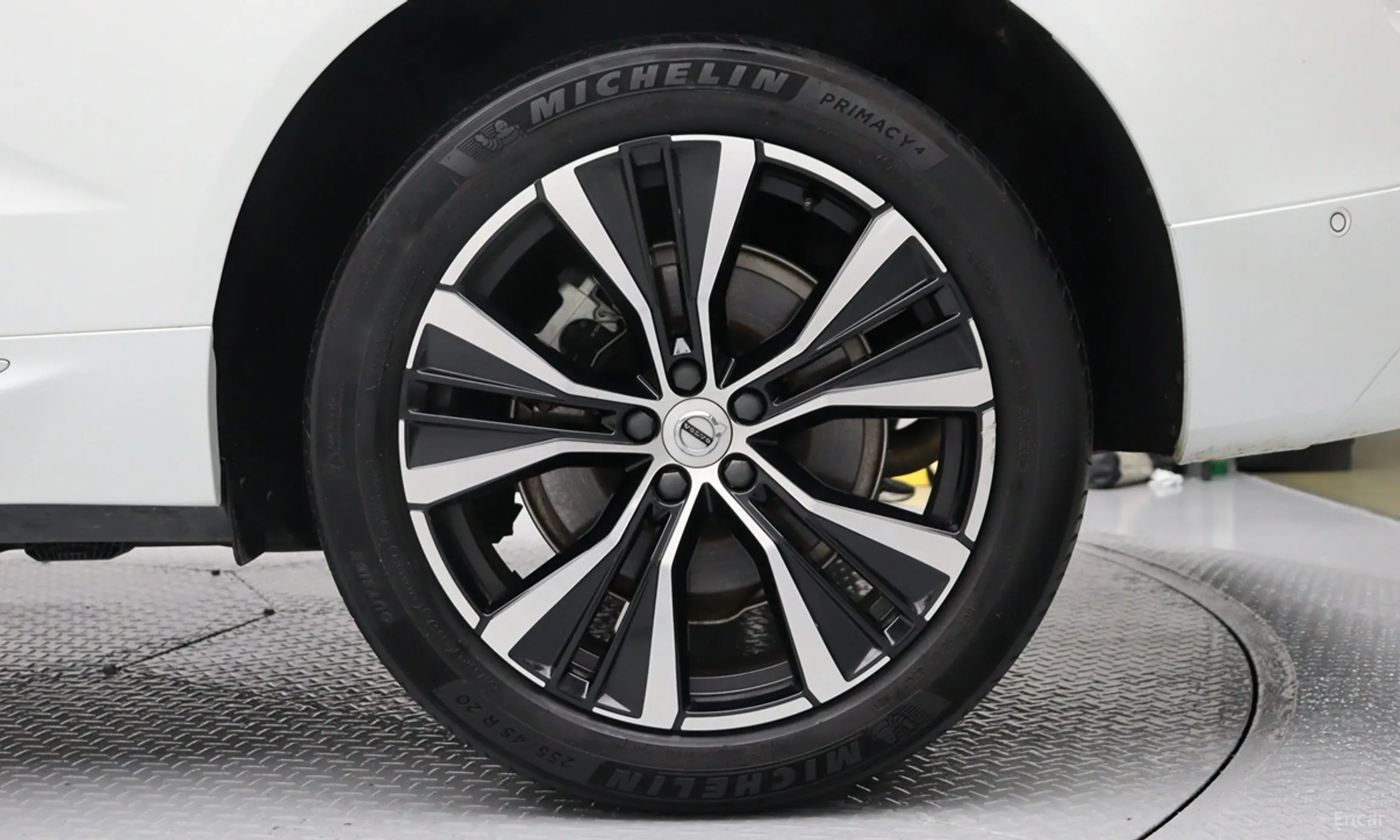 Volvo XC60 Gen 2 превью 4