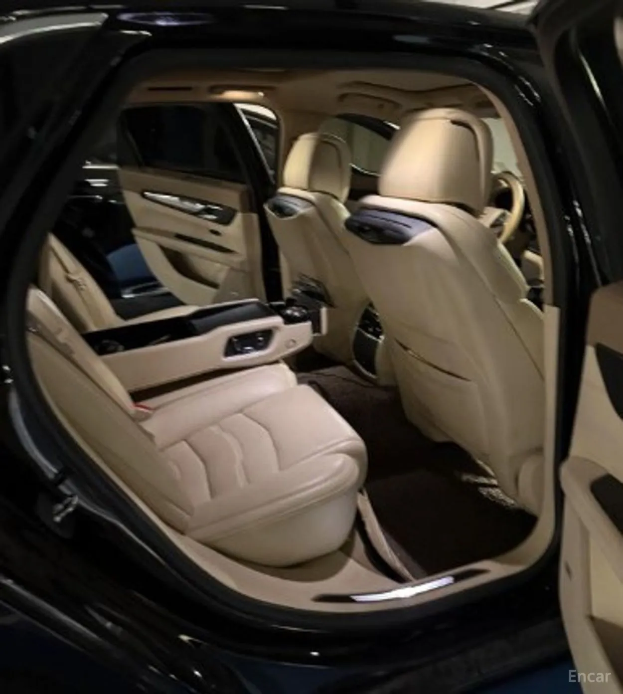Cadillac CT6 превью 3