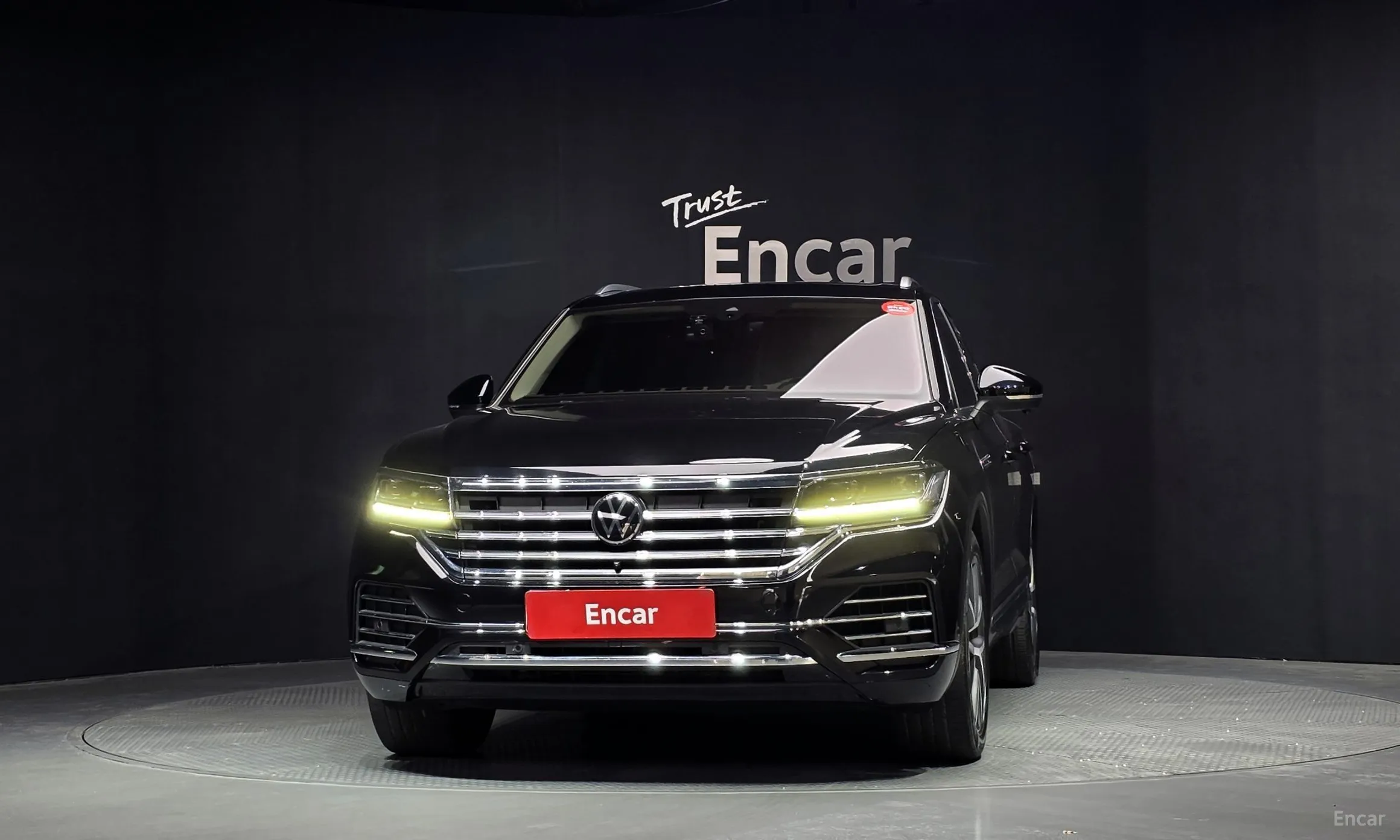 Volkswagen Touareg 3rd Generation превью 3