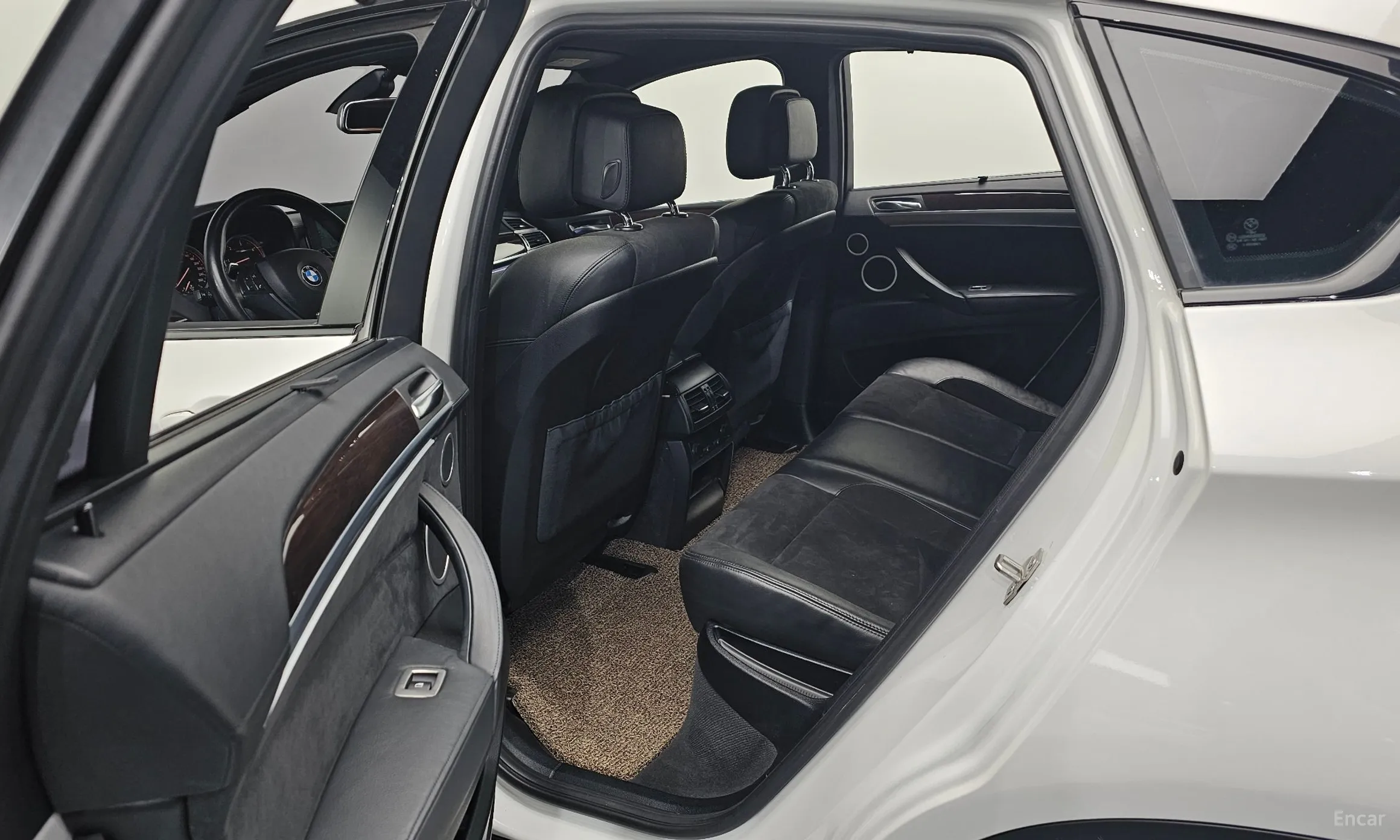 BMW X6 (E71) превью 12