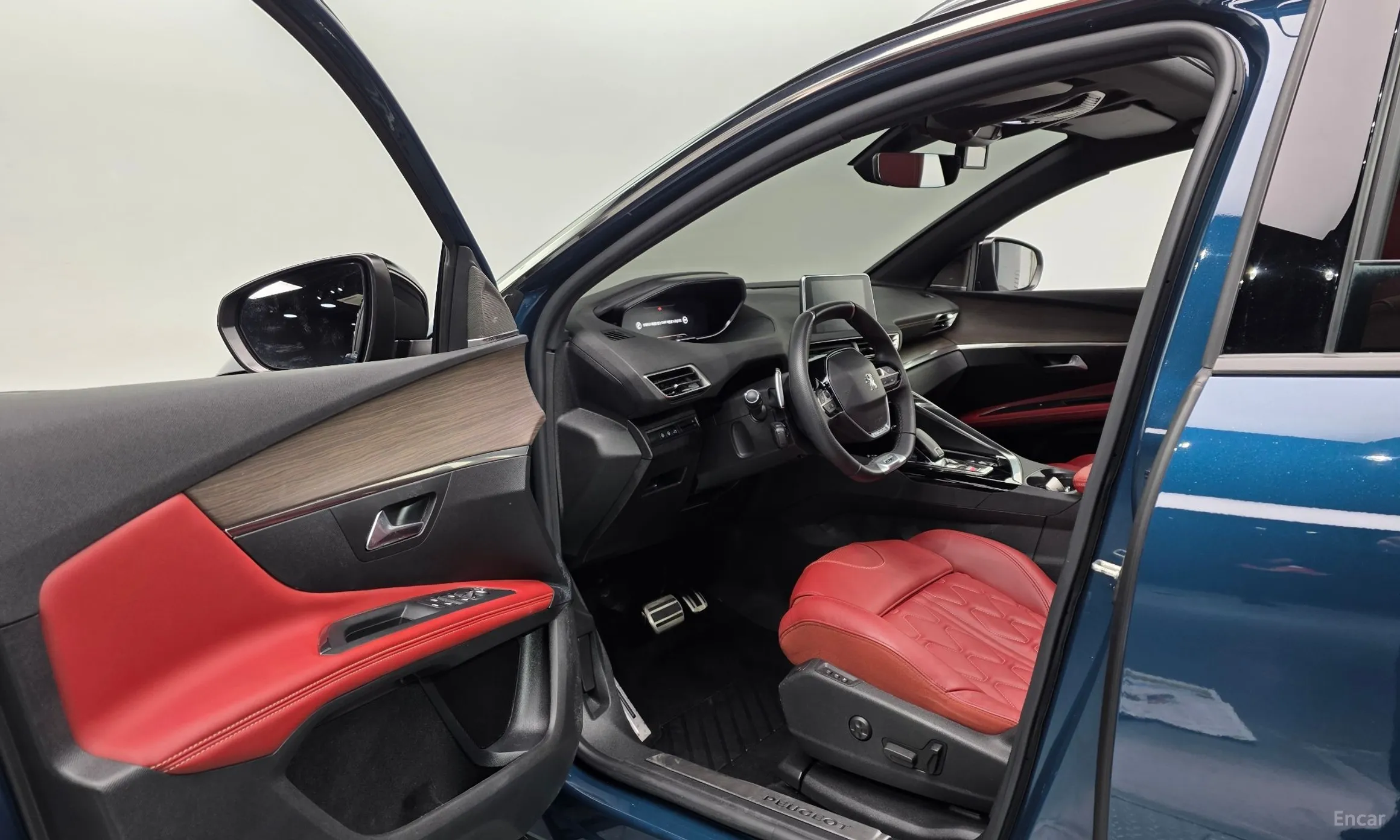 Peugeot 3008 2nd generation превью 10