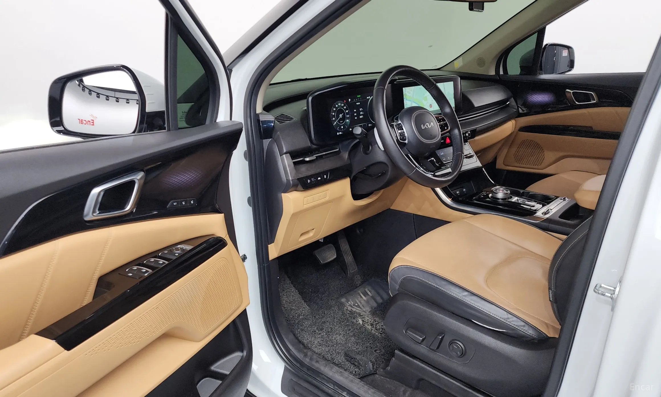 Kia Carnival Gen 4 превью 10