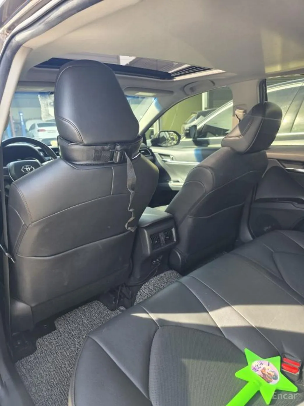 Toyota Camry (XV70) превью 8