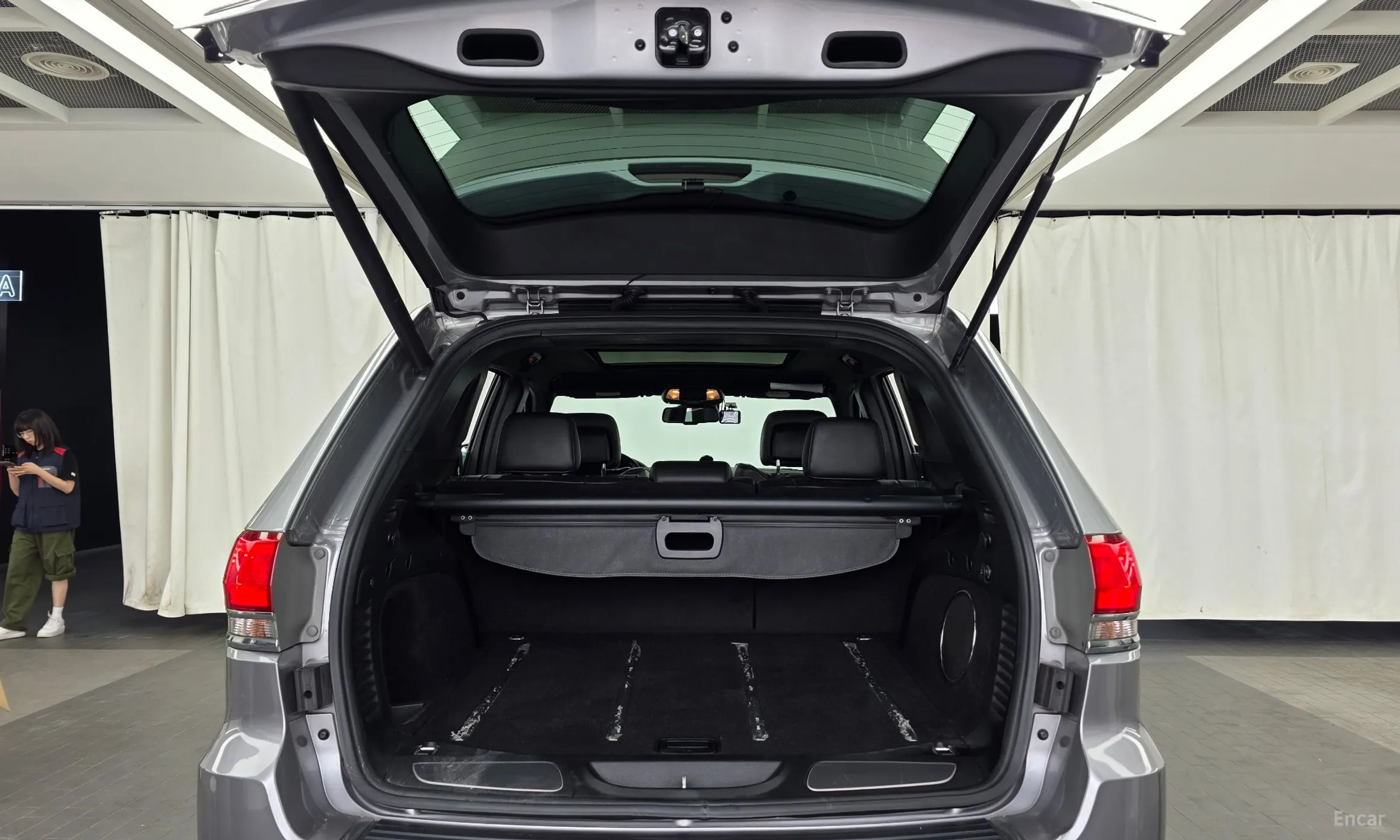 Jeep Grand Cherokee превью 20
