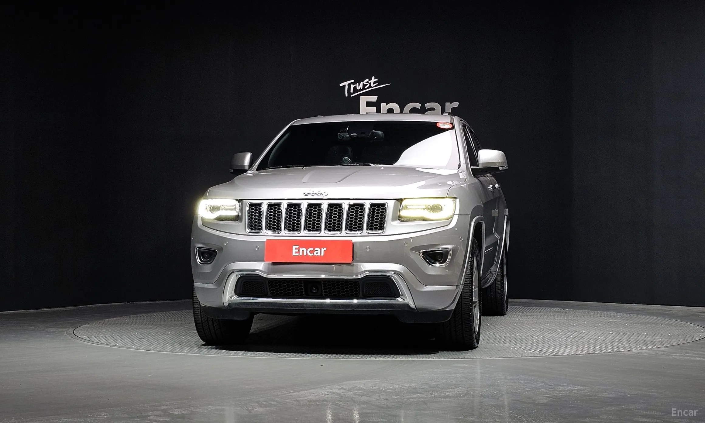 Jeep Grand Cherokee превью 3