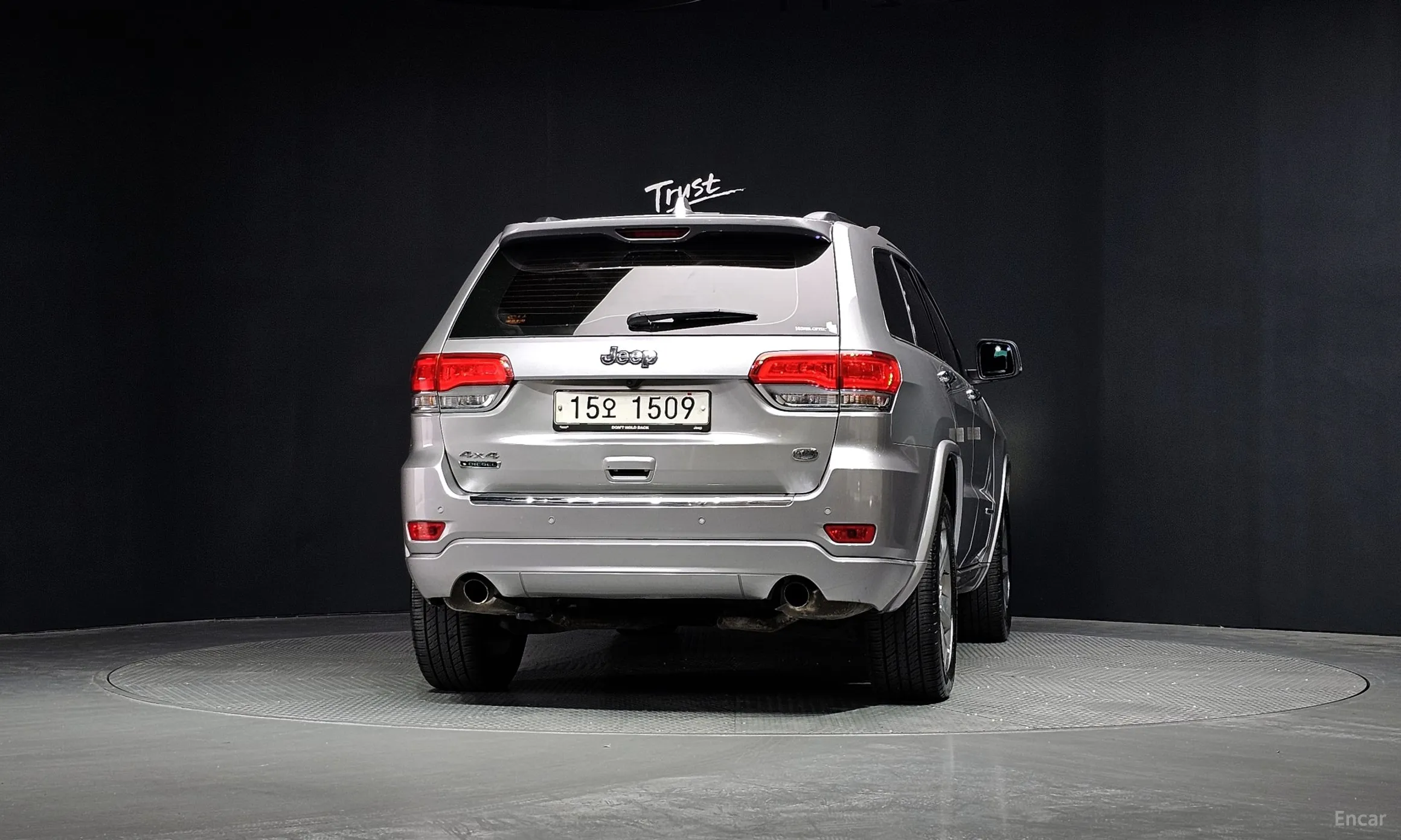 Jeep Grand Cherokee превью 4