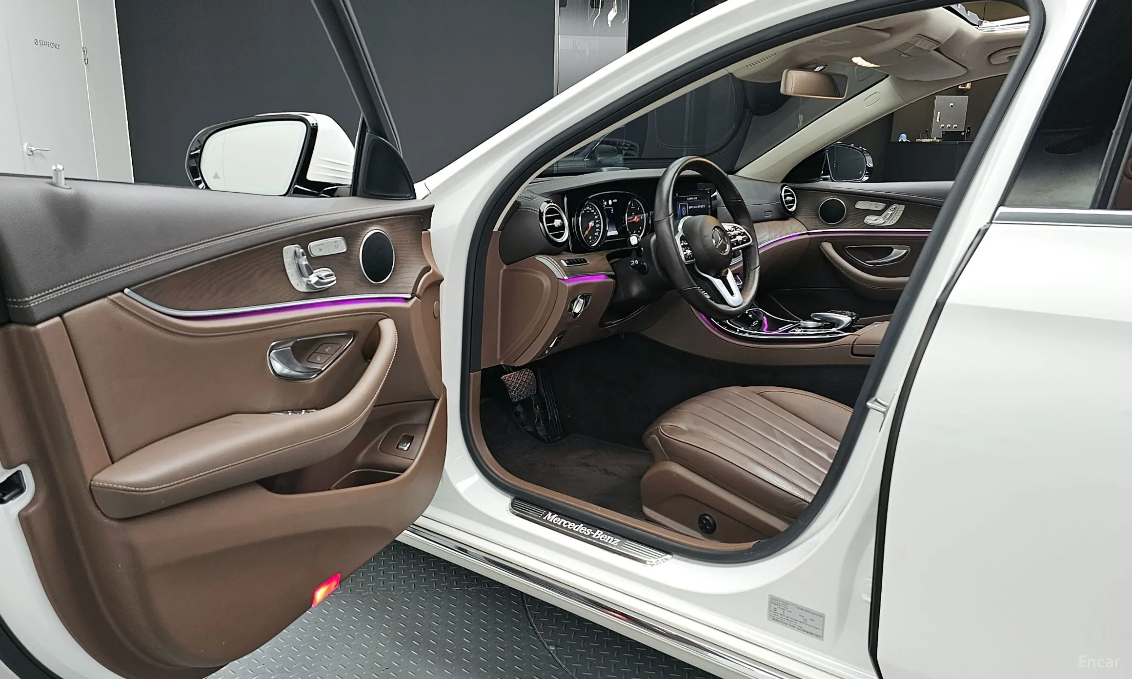 Mercedes Benz E-Class W213 превью 10