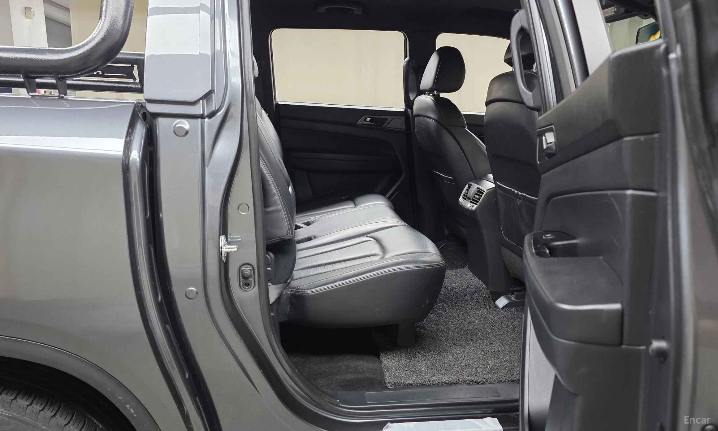 KG Mobility (SsangYong) Rexton Sports превью 12