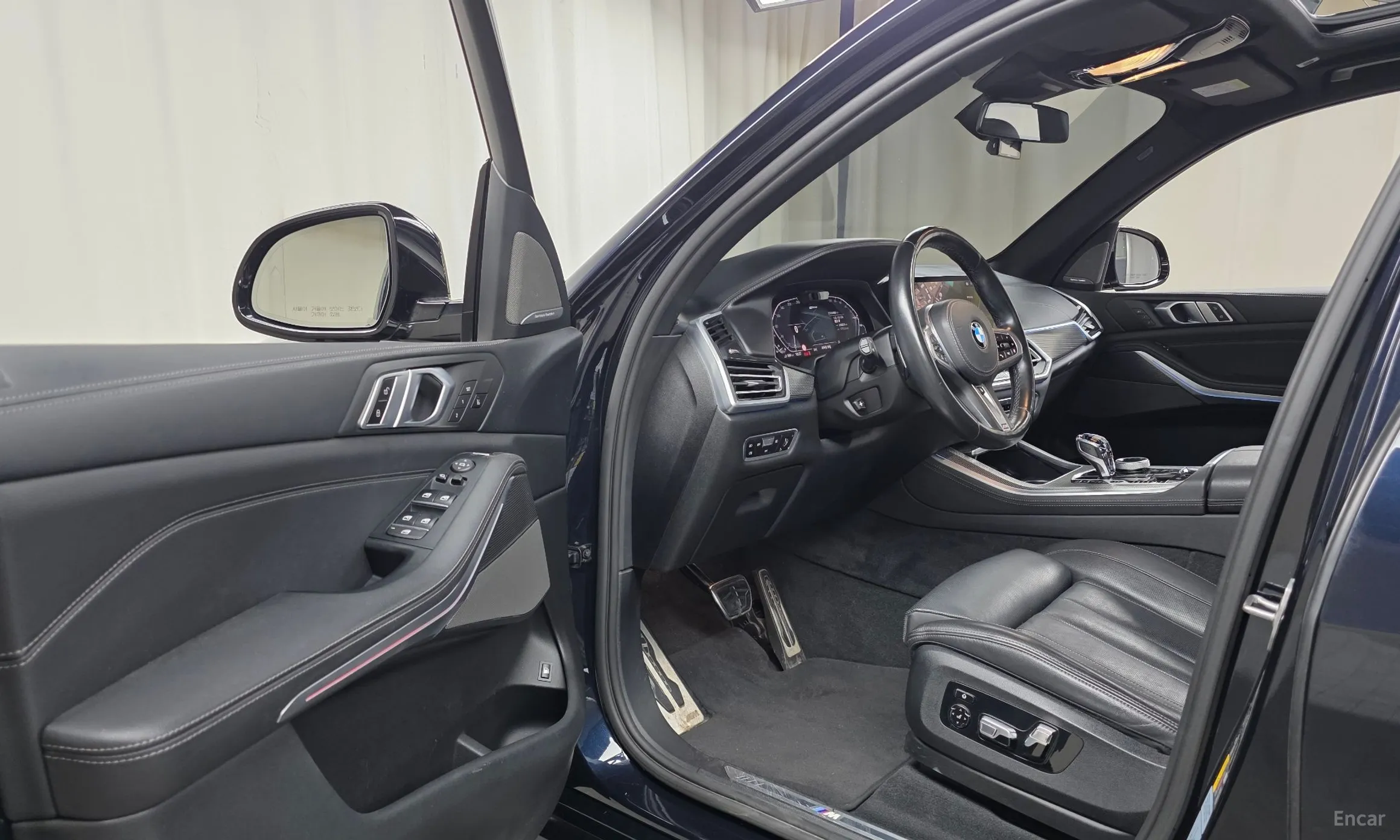 BMW X5 (G05) превью 10