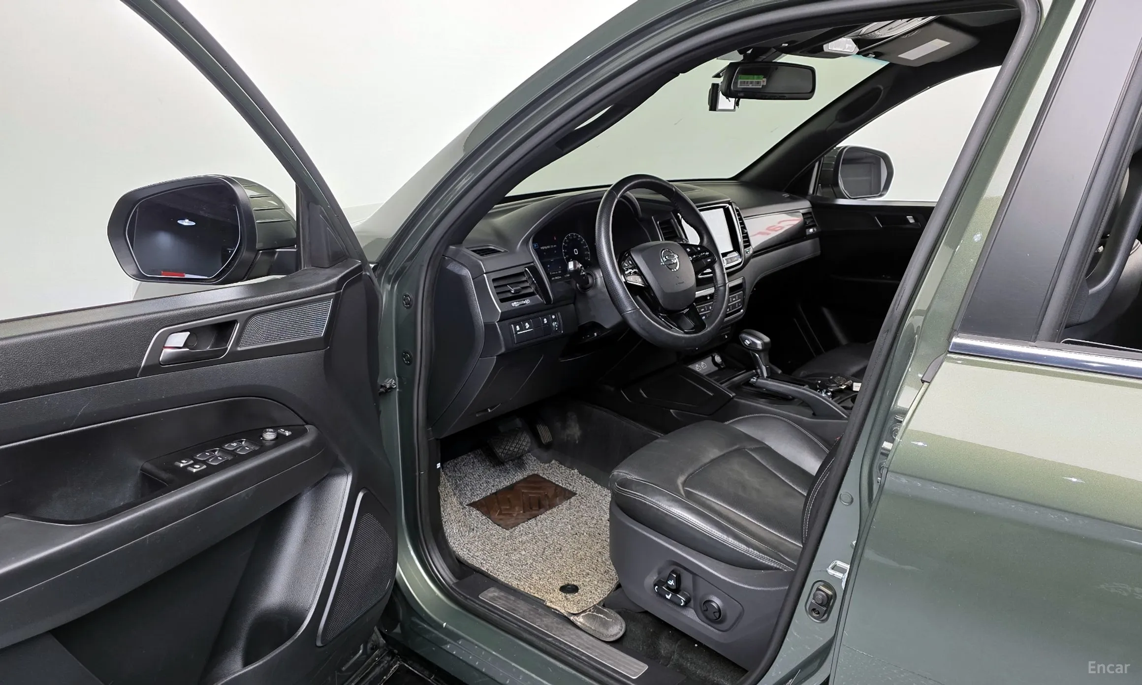 KG Mobility (SsangYong) Rexton Sports Khan превью 10