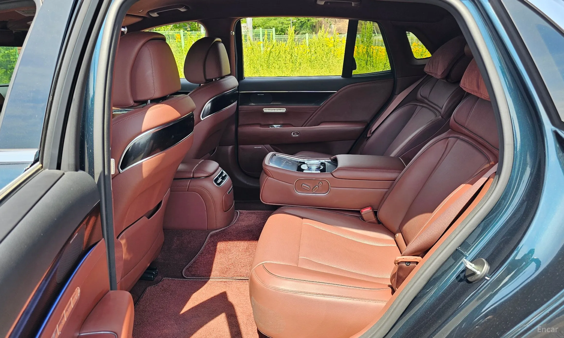 Genesis G90 (RS4) превью 12