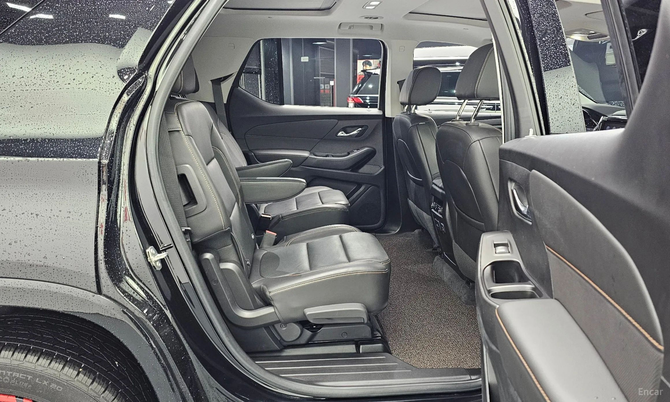 Chevrolet (GM Daewoo) Traverse превью 12