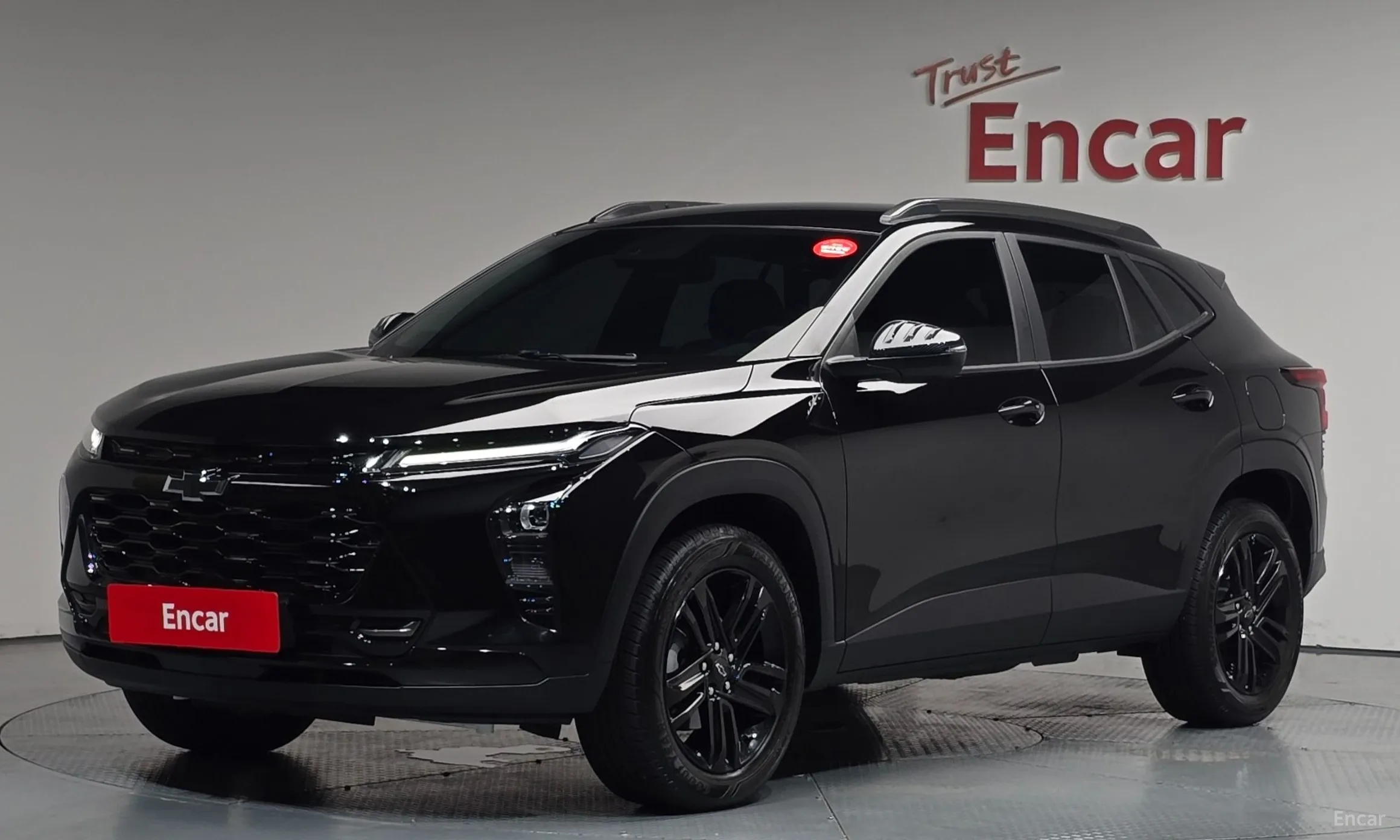 Trax Crossover