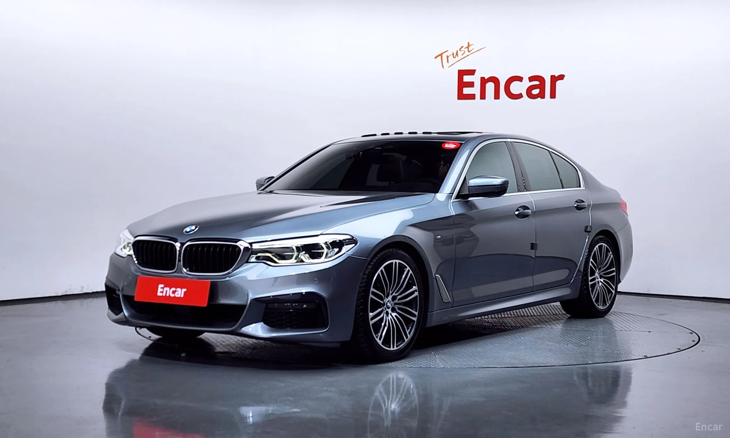 BMW 5 Series (G30)