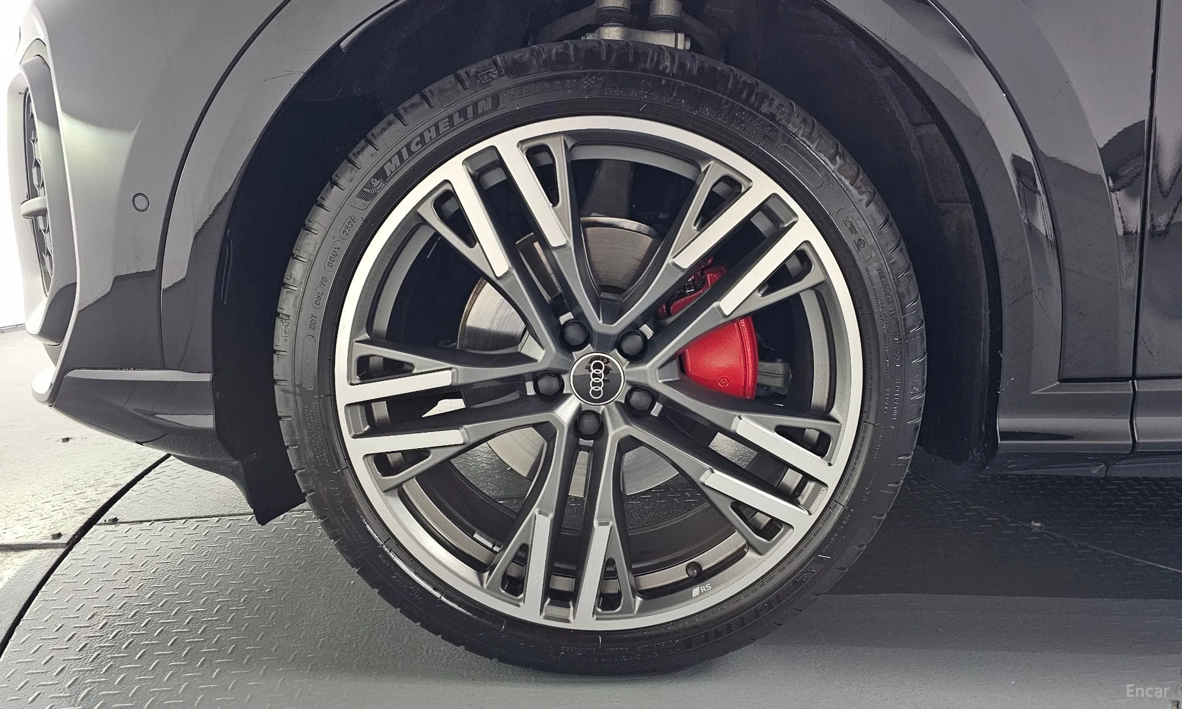 Audi Q5 (80a) превью 5
