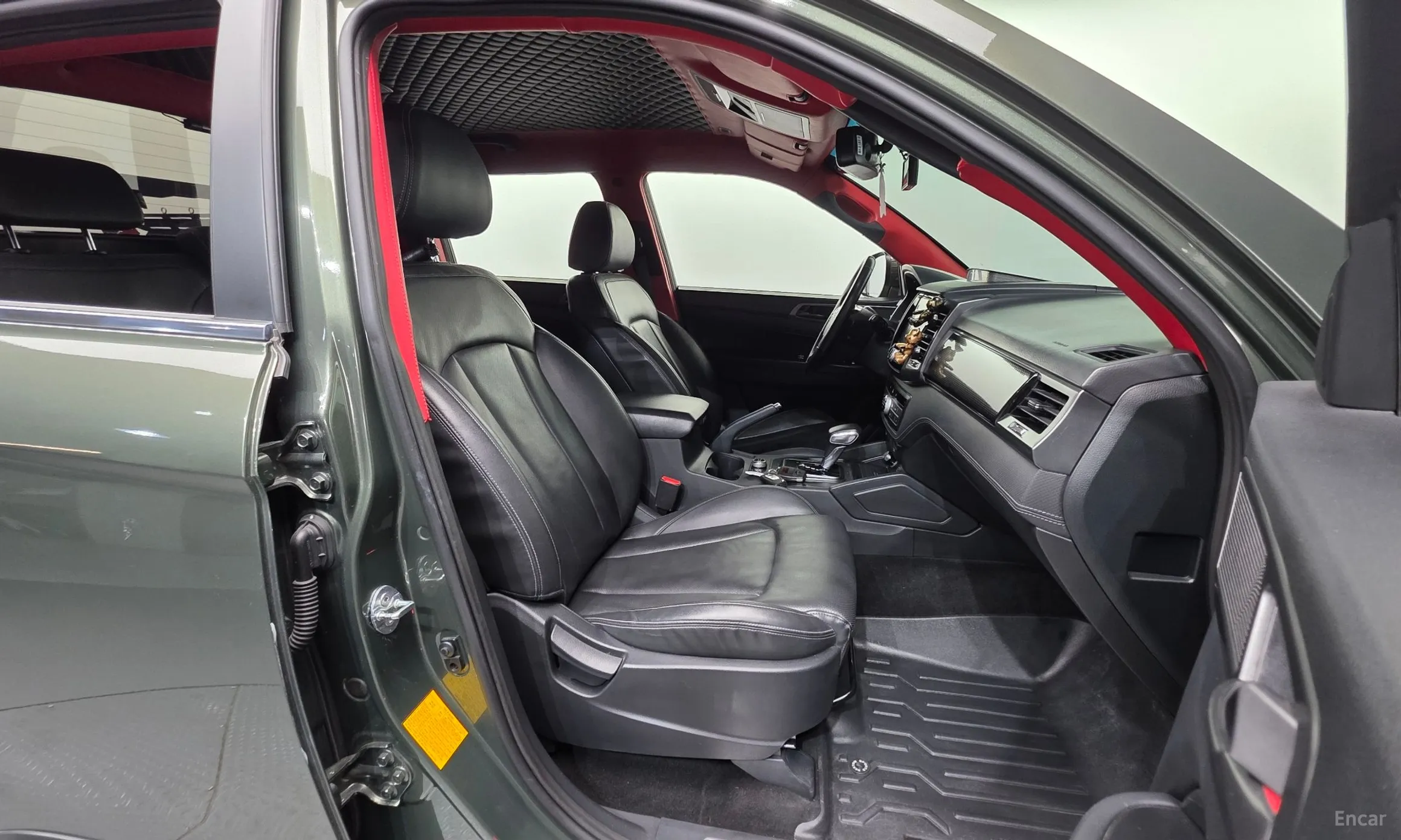 KG Mobility (SsangYong) Rexton Sports Khan превью 10