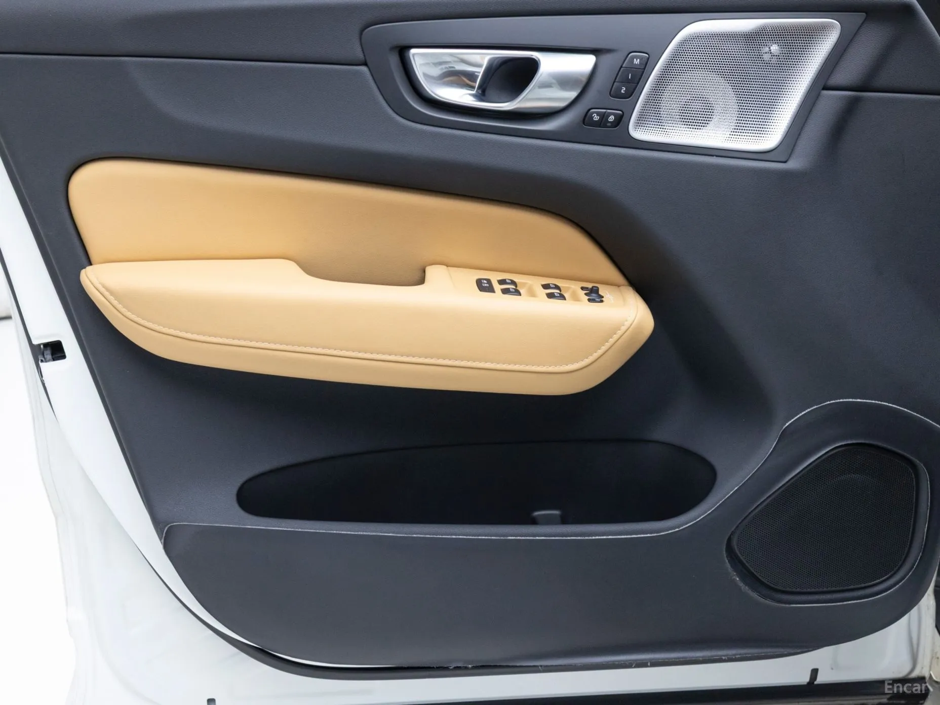Volvo XC60 Gen 2 превью 13