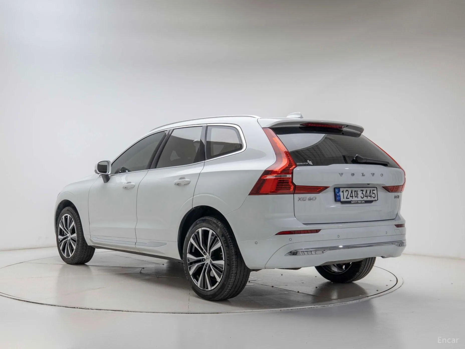 Volvo XC60 Gen 2 превью 2