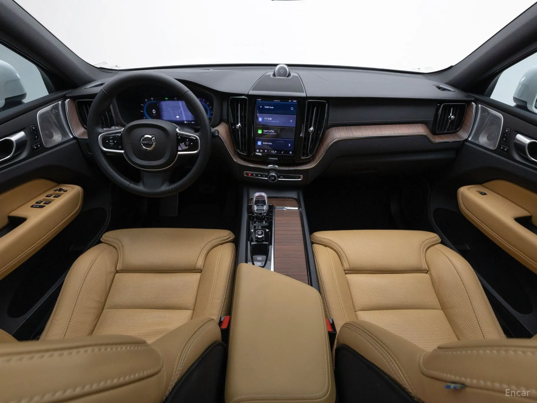 Volvo XC60 Gen 2 превью 7
