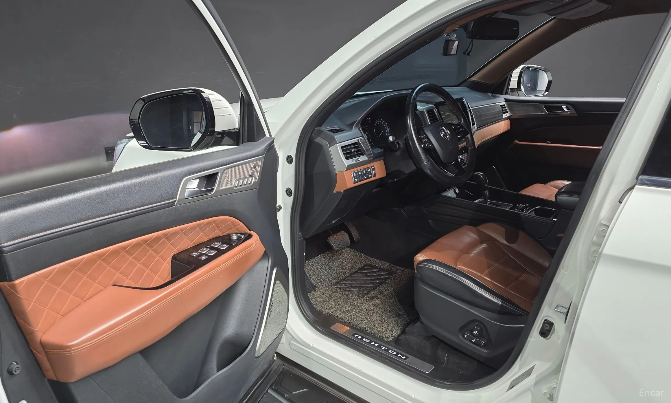 KG Mobility (SsangYong) G4 Rexton превью 10