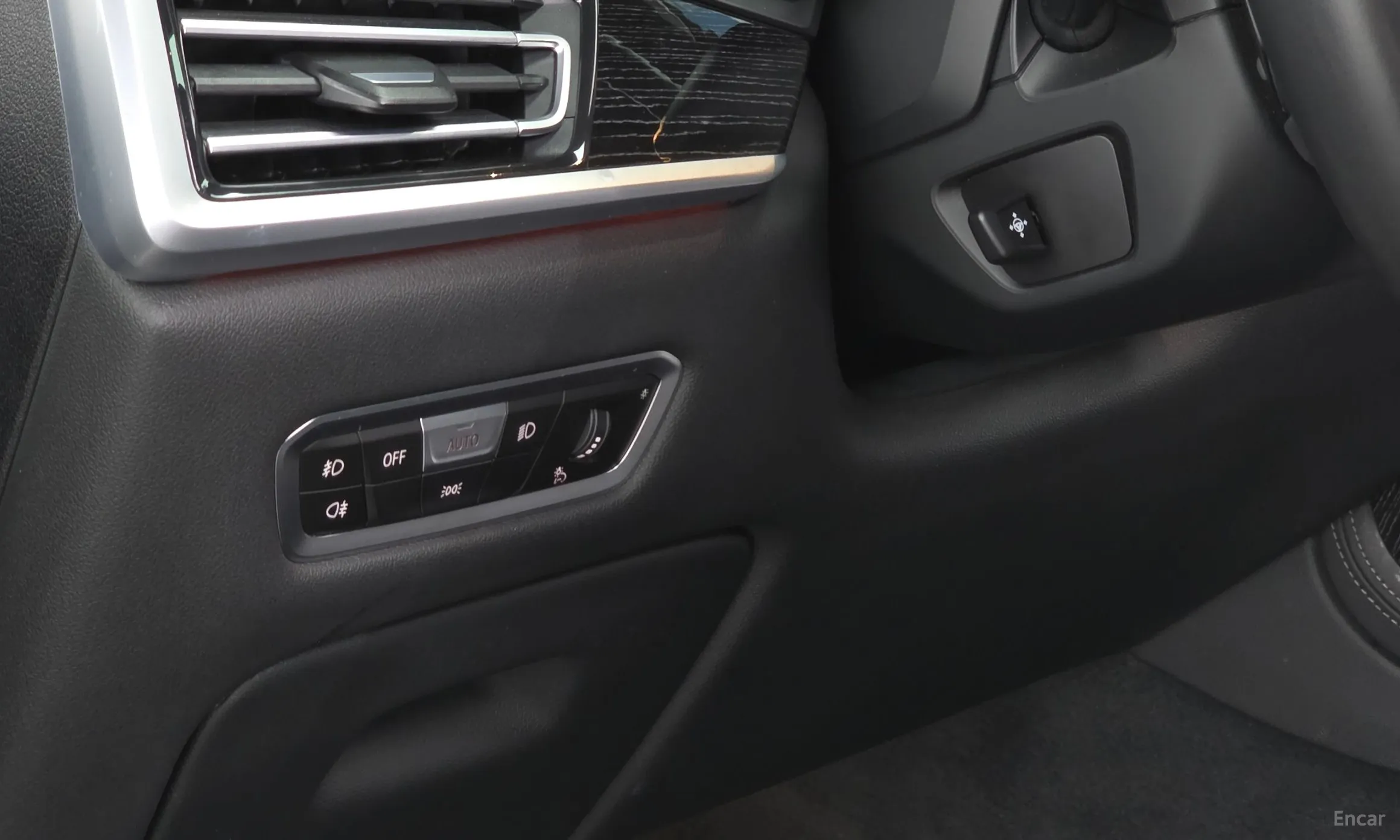 BMW X7 (G07) превью 15