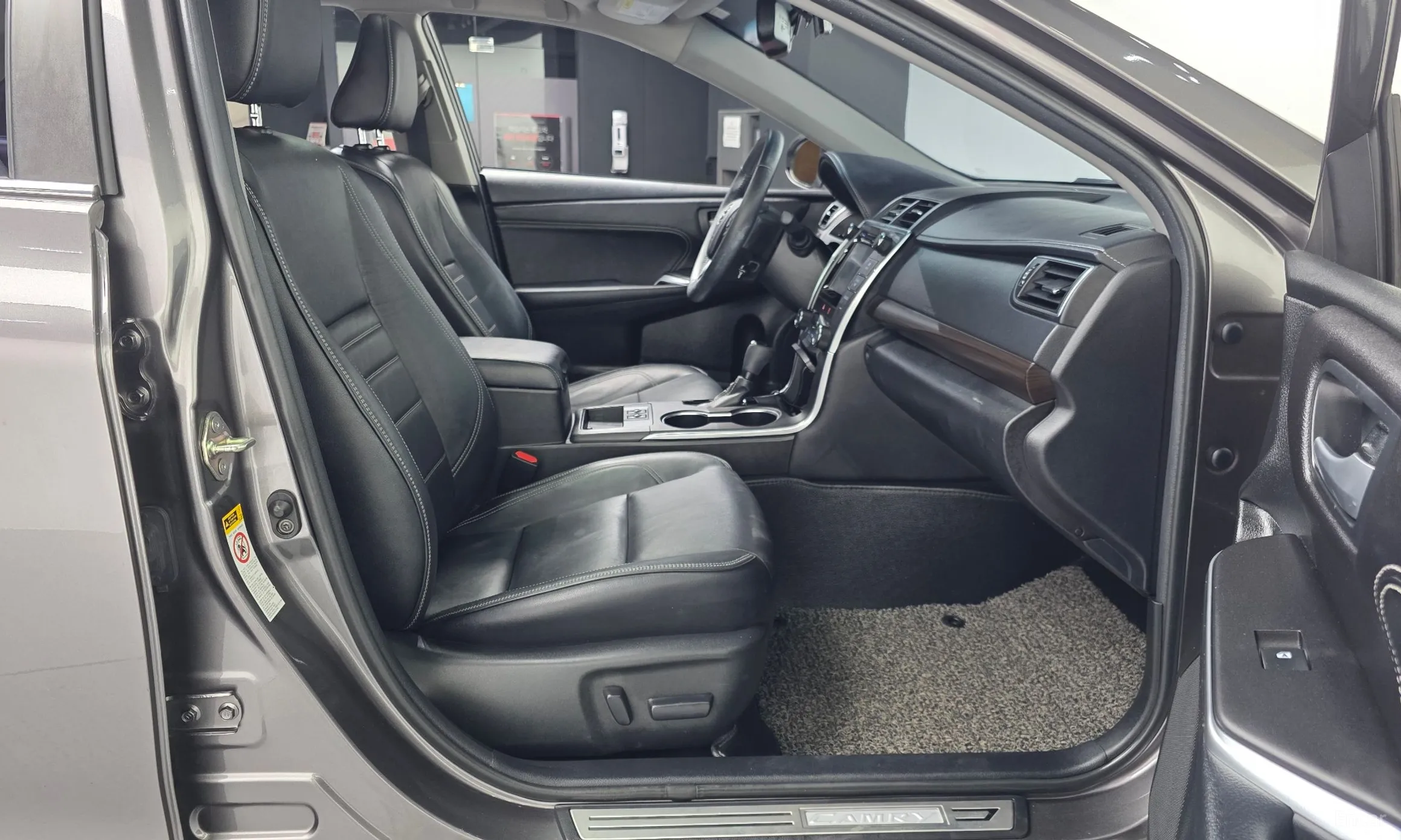 Toyota New Camry превью 11