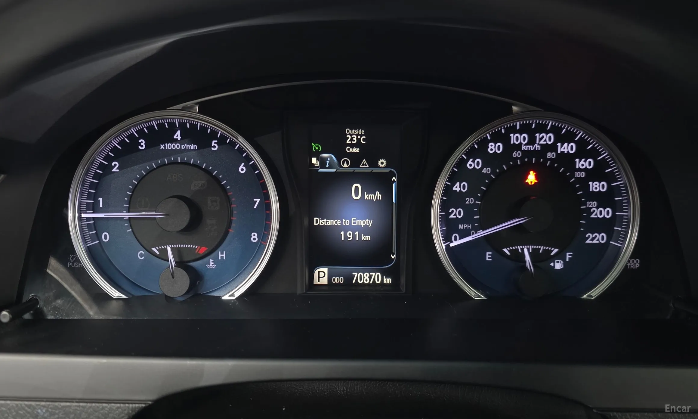 Toyota New Camry превью 8