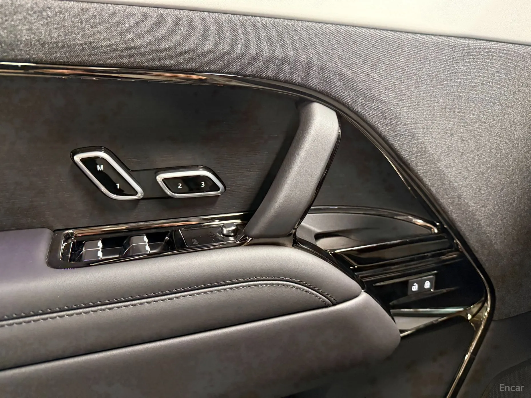 Land Rover Range Rover Sport 3rd Generation превью 11