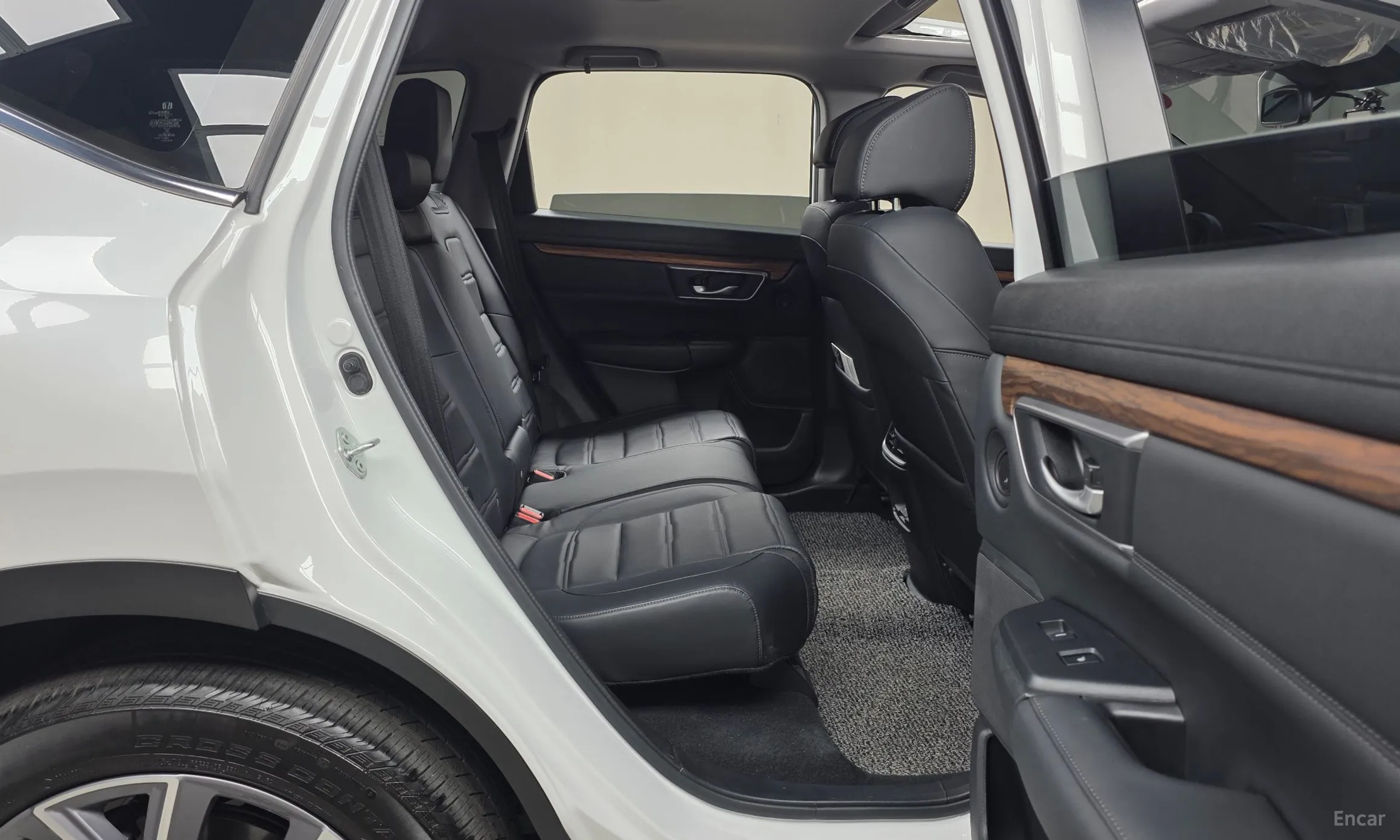 Honda CR-V 5th generation превью 11