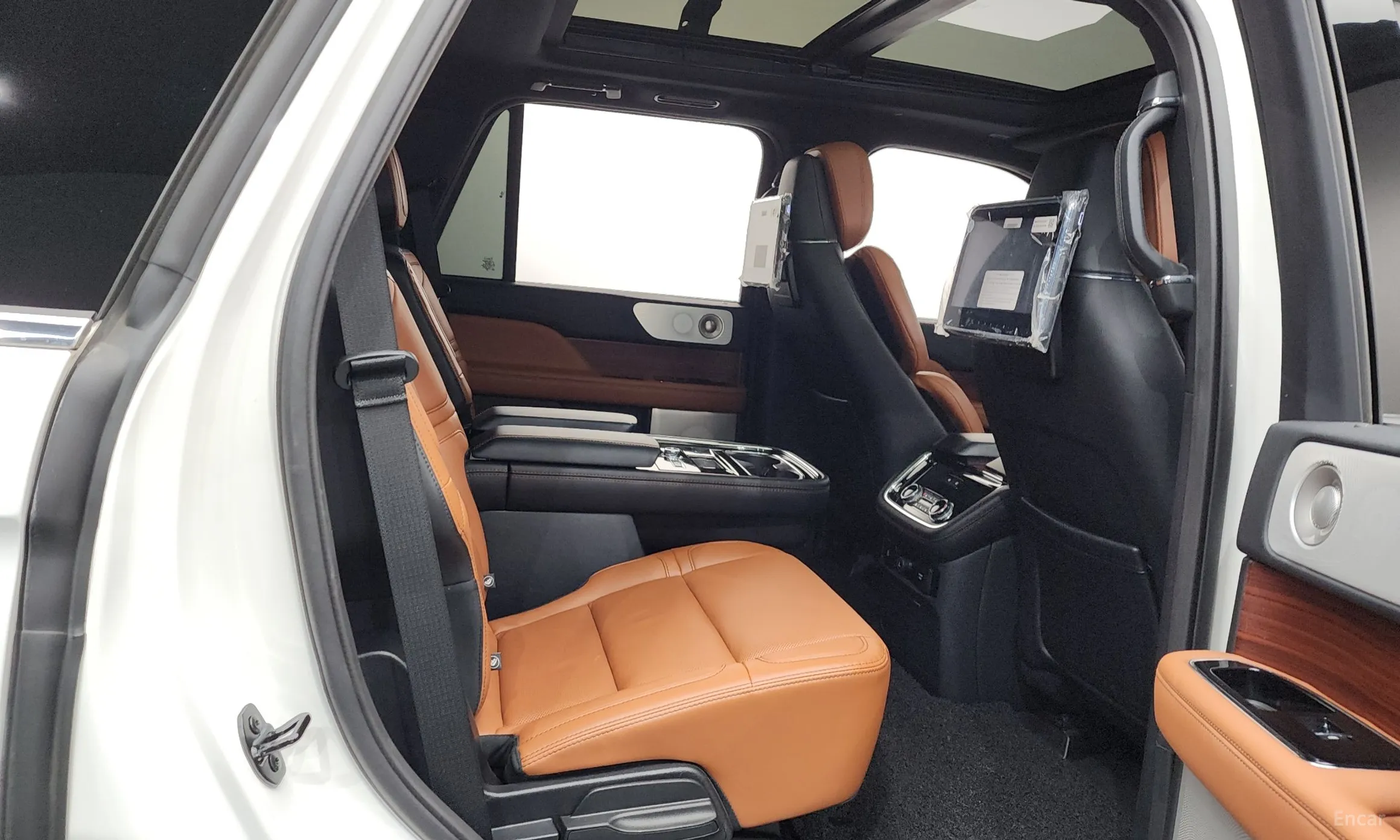 Lincoln Navigator 4th generation превью 11