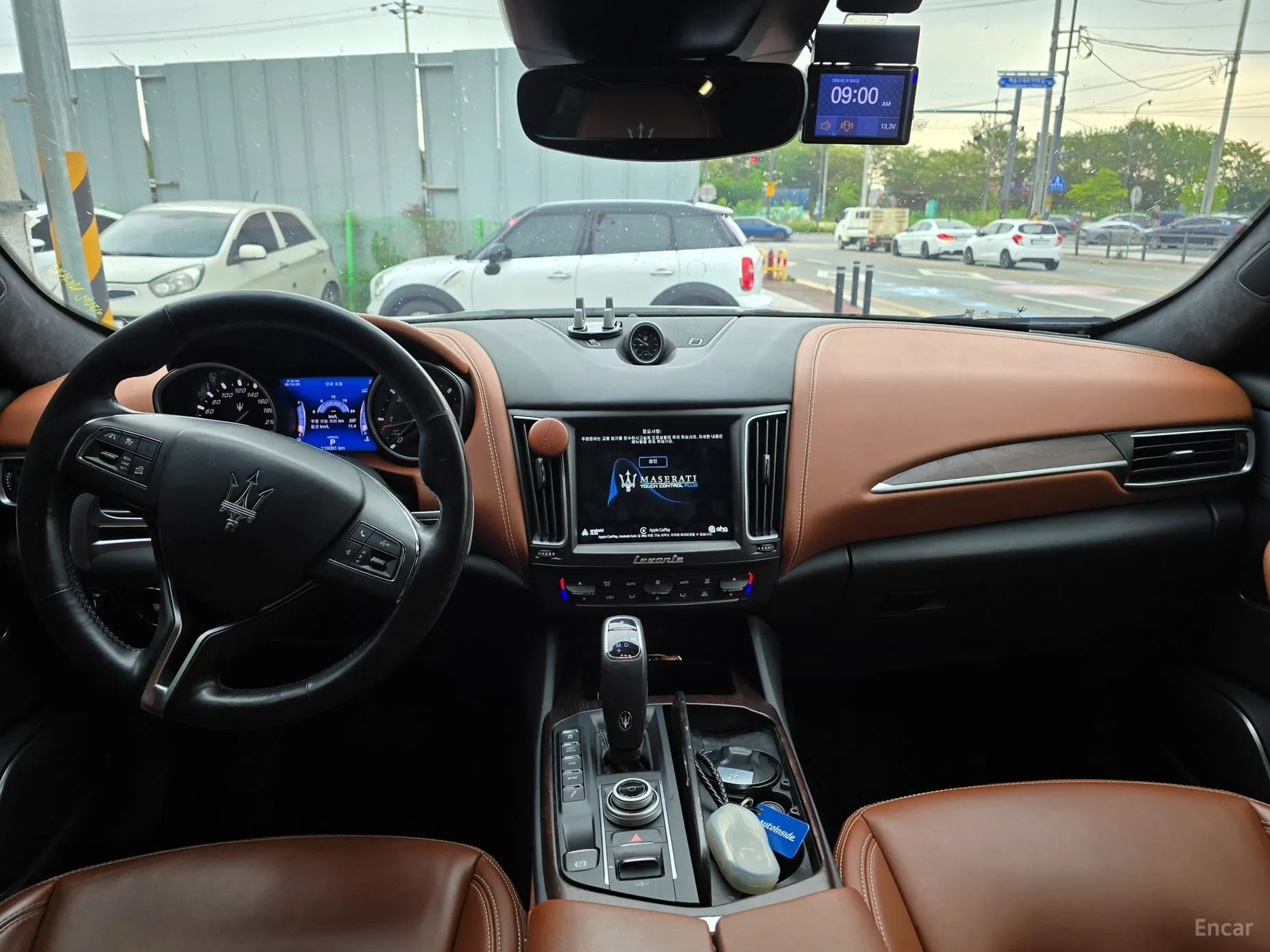 Maserati Levante превью 10