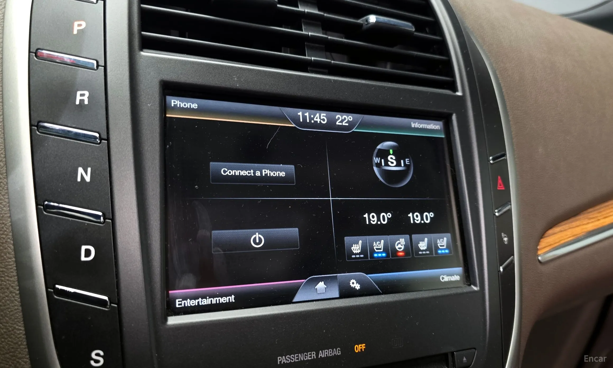 Lincoln MKC превью 18