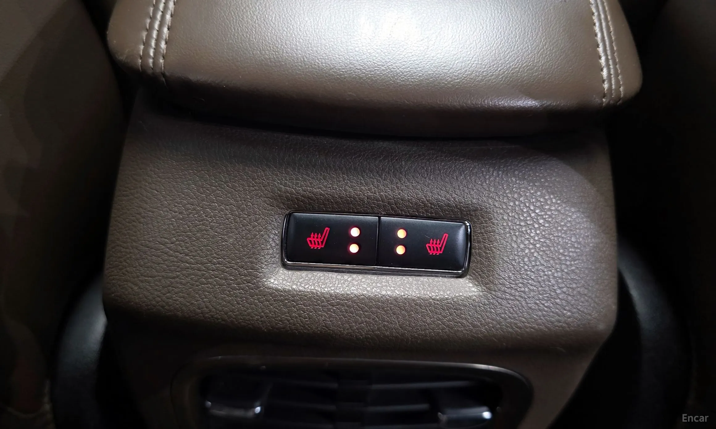 Lincoln MKC превью 20