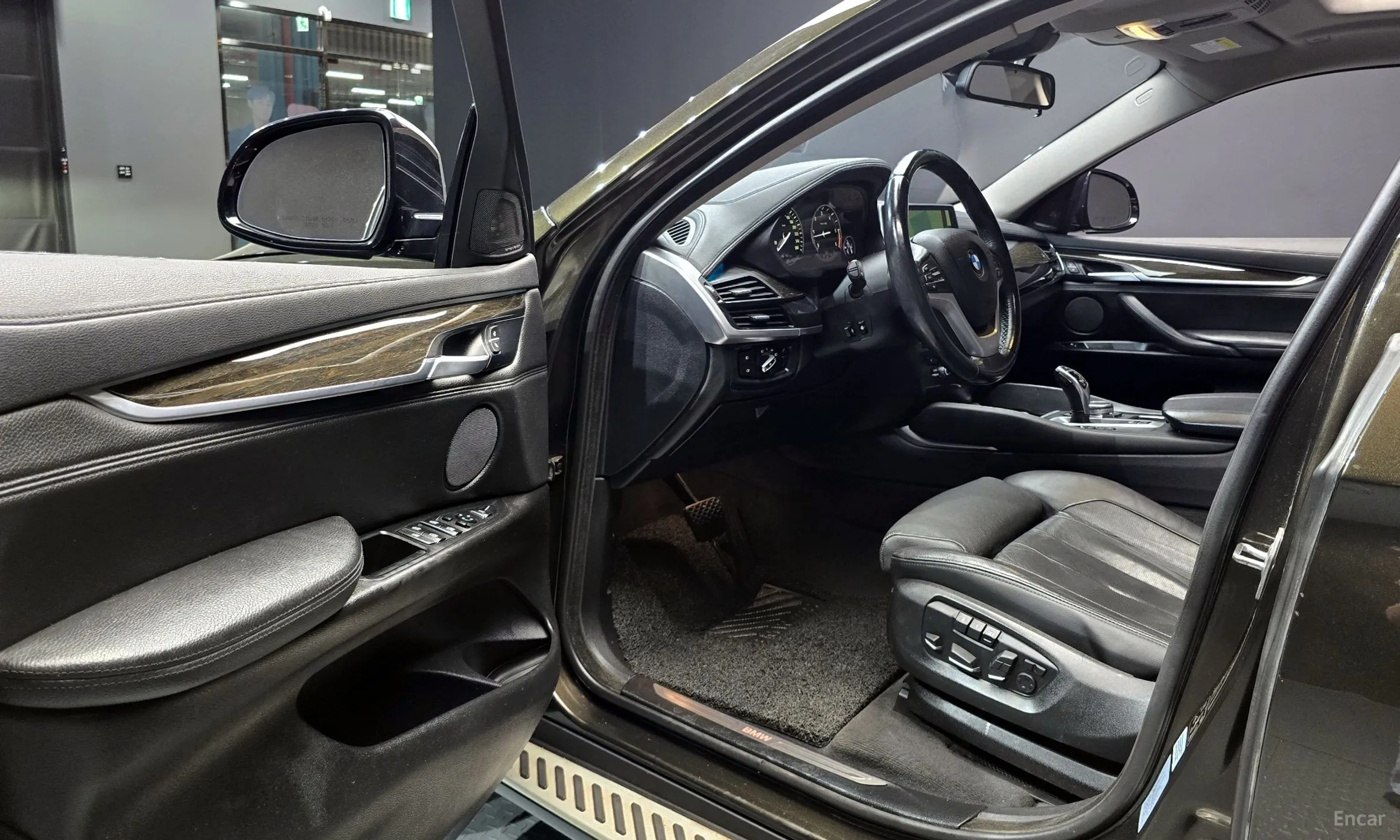 BMW X6 (F16) превью 10