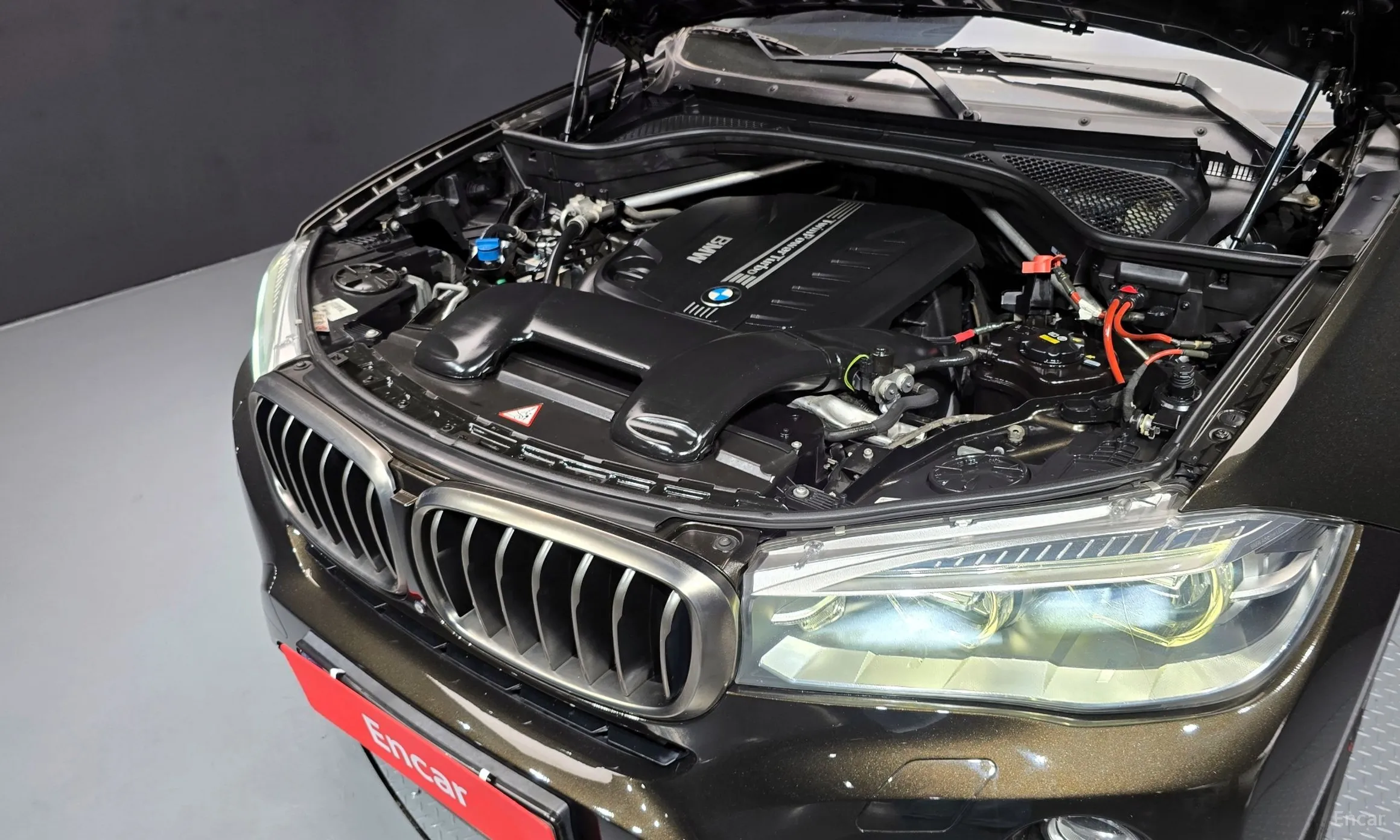 BMW X6 (F16) превью 6