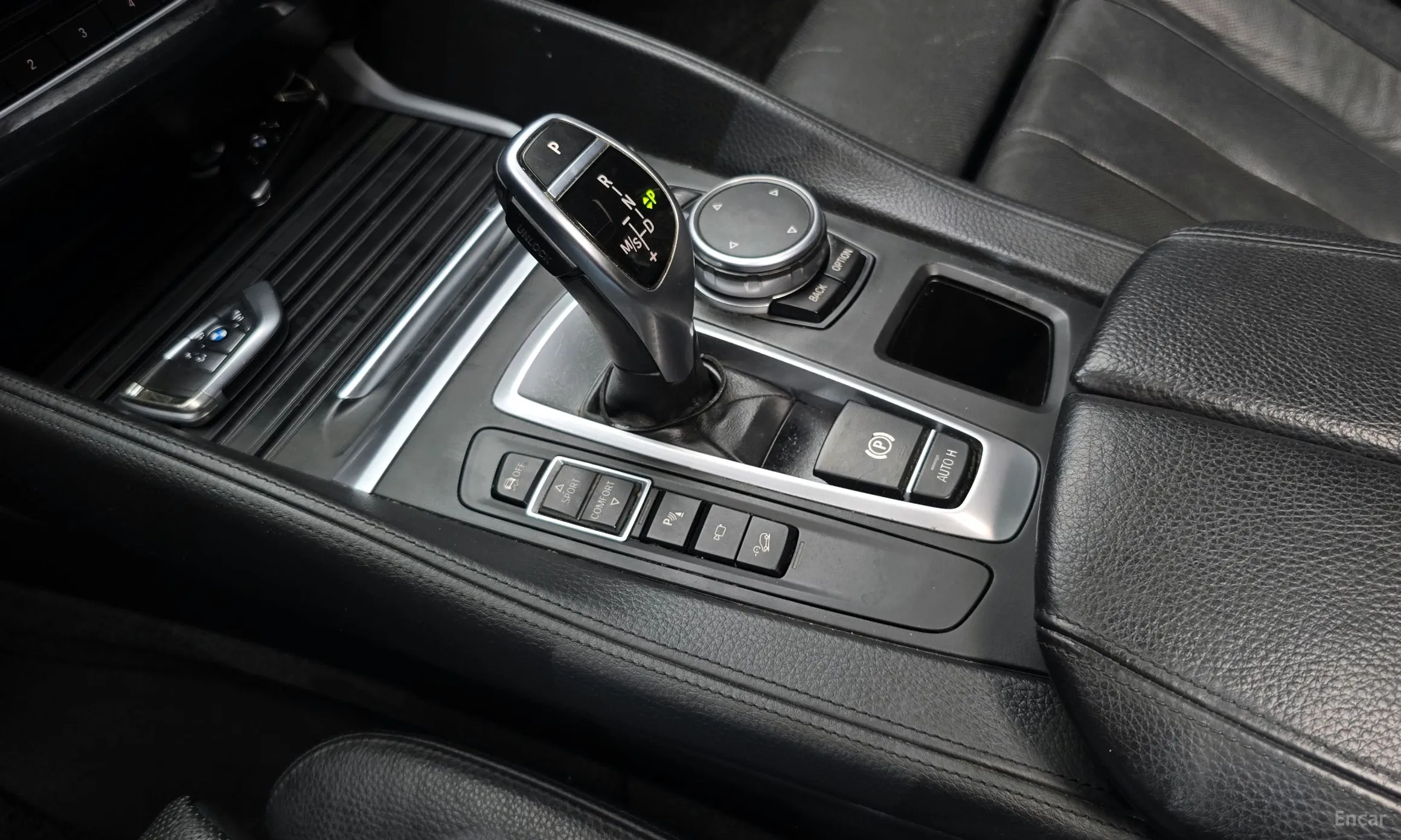 BMW X6 (F16) превью 9