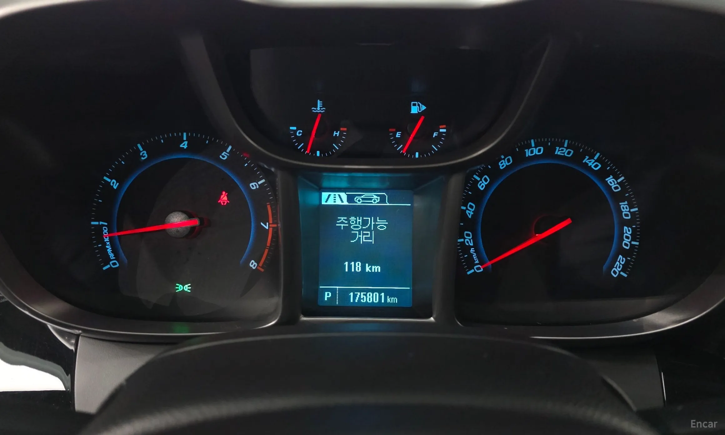 Chevrolet (GM Daewoo) Orlando превью 8