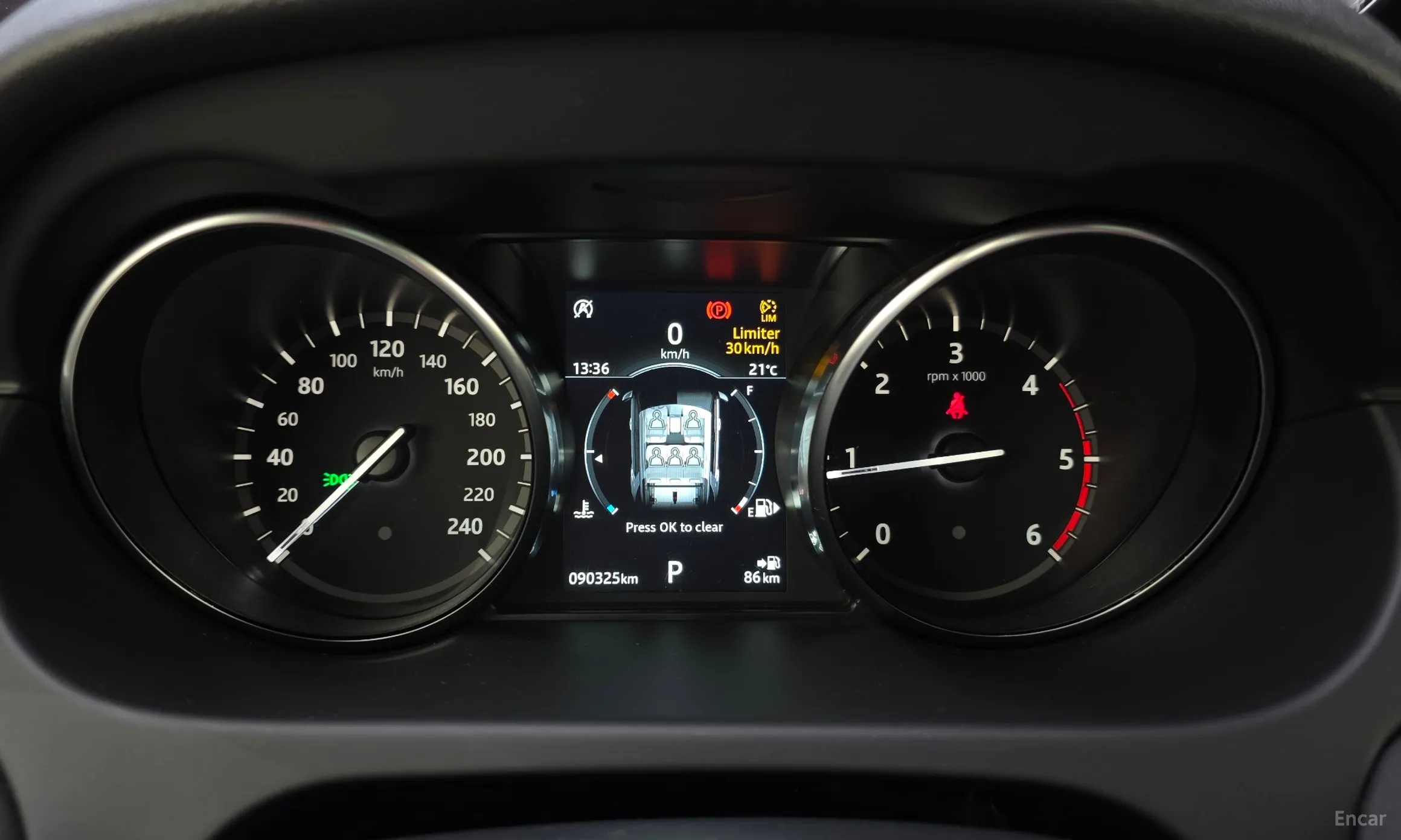 Land Rover Discovery Sports превью 8