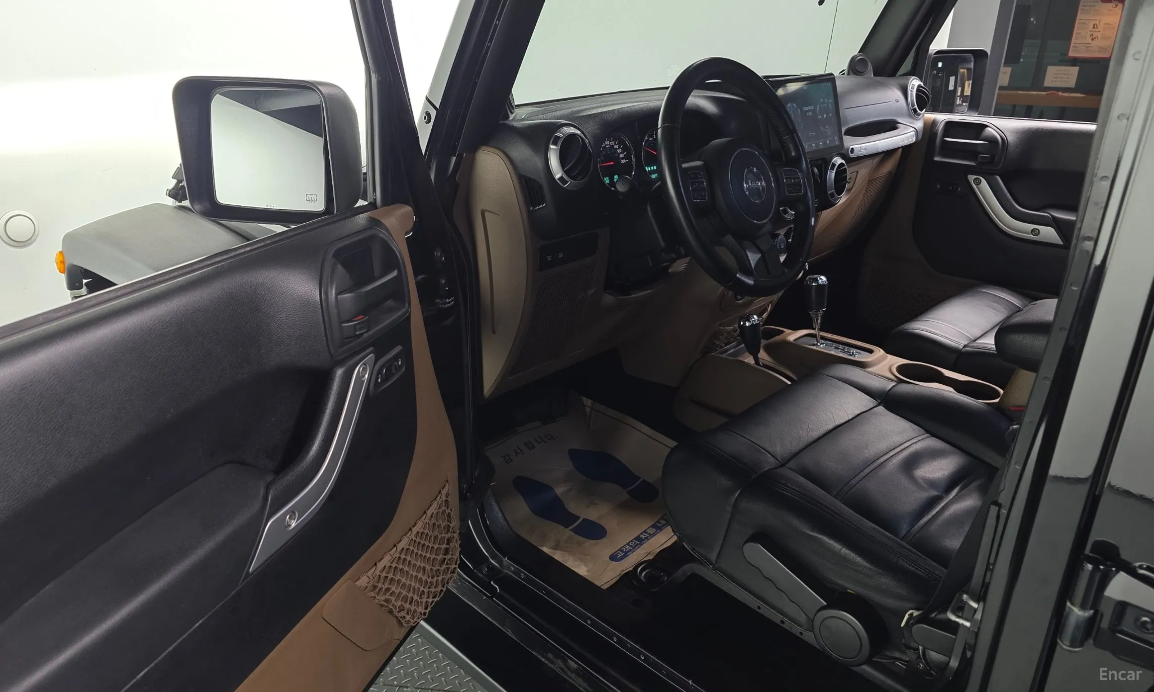 Jeep Wrangler (JK) превью 10