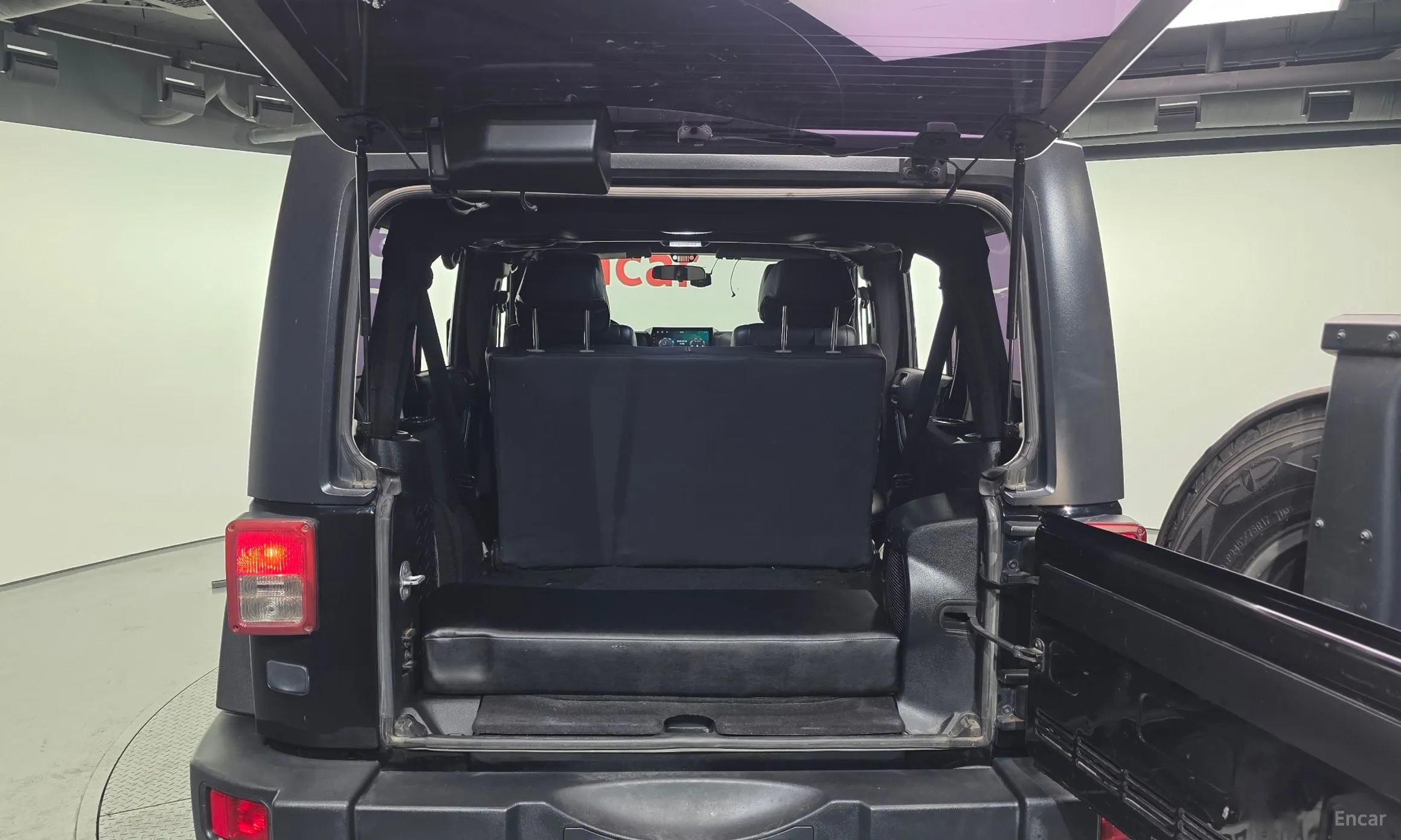 Jeep Wrangler (JK) превью 20