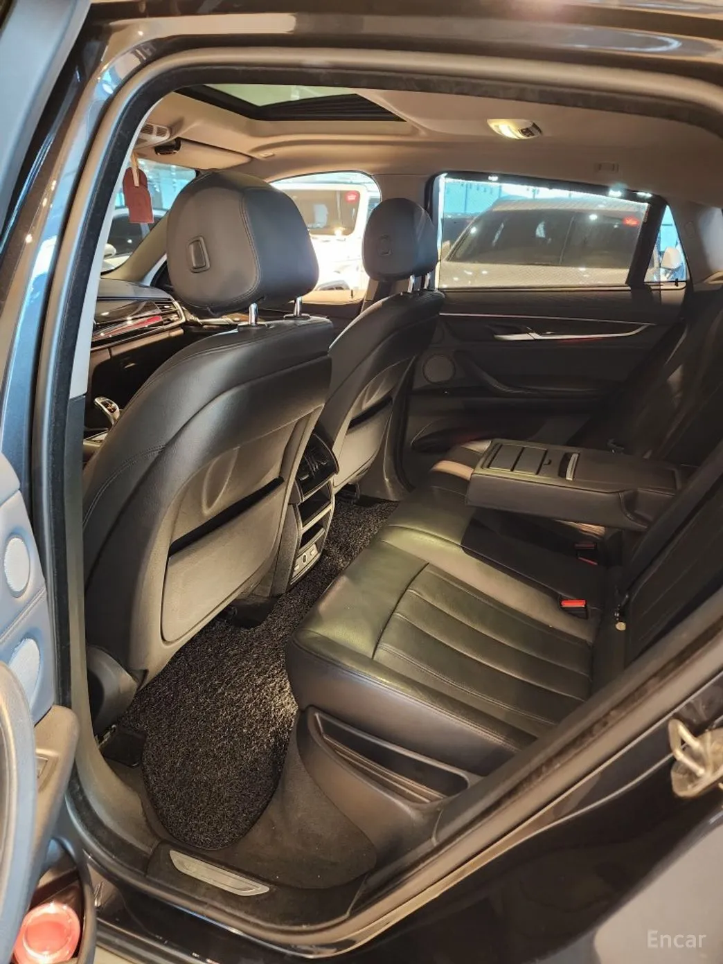 BMW X6 (F16) превью 10
