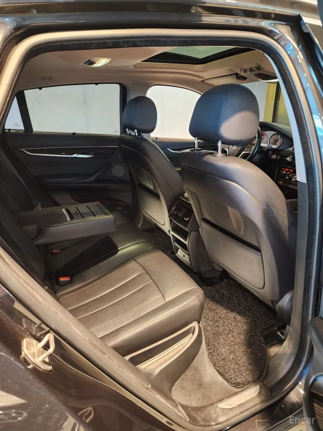 BMW X6 (F16) превью 11