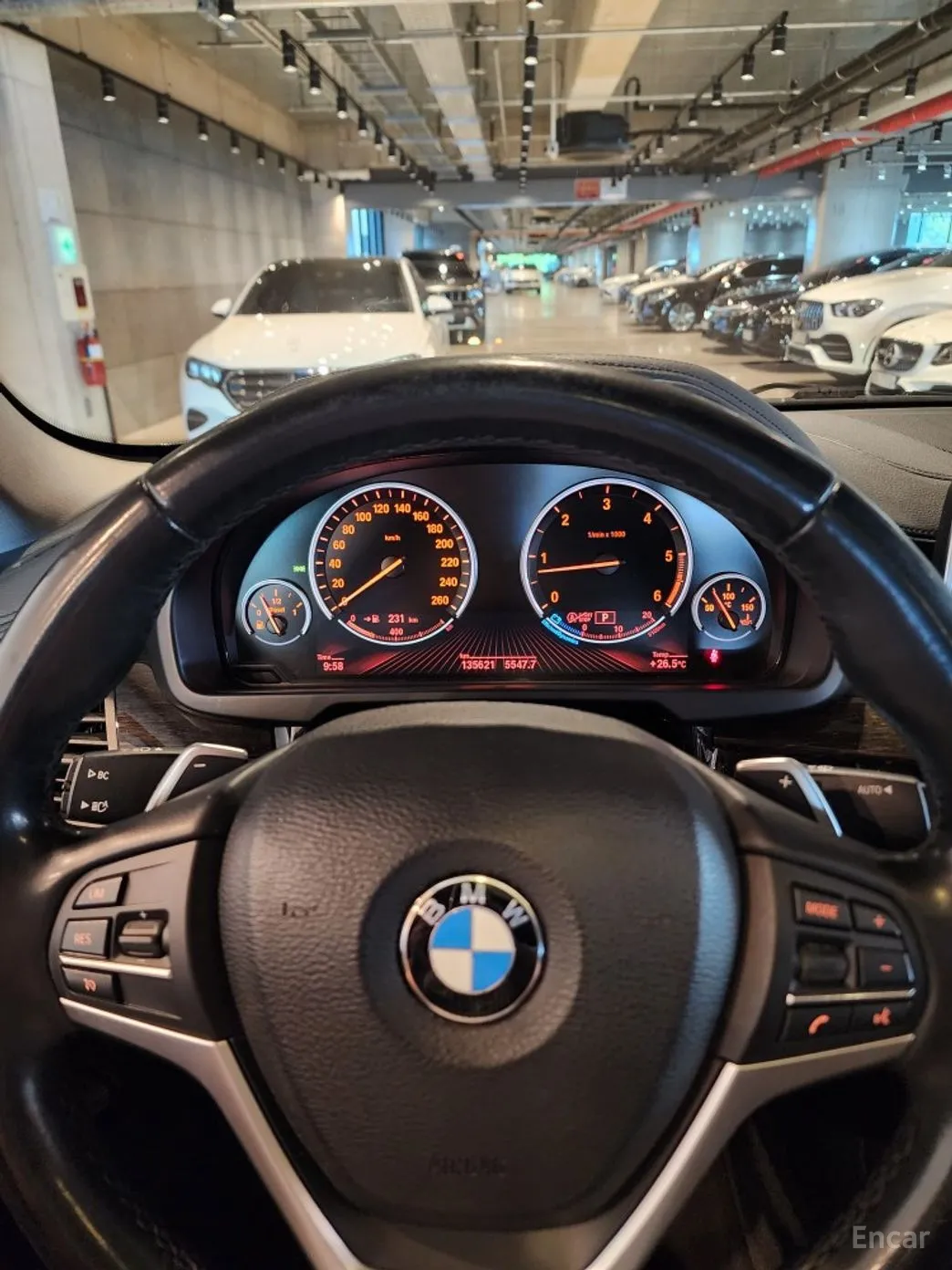 BMW X6 (F16) превью 13